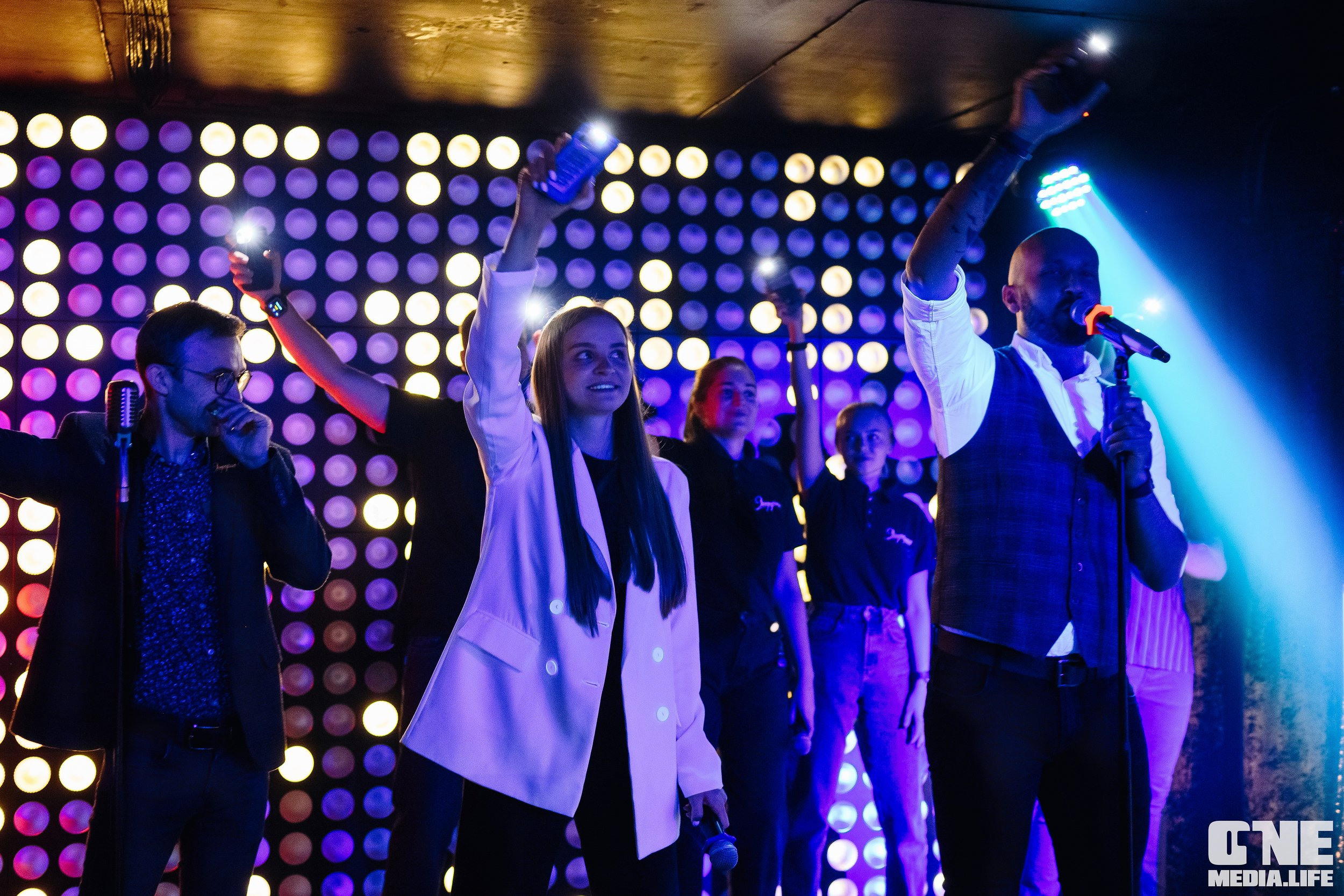 Фоторепортаж из караоке-клуба Эйфория. One Media Life: фоторепортажи, фотоотчеты с мероприятий и заведений
