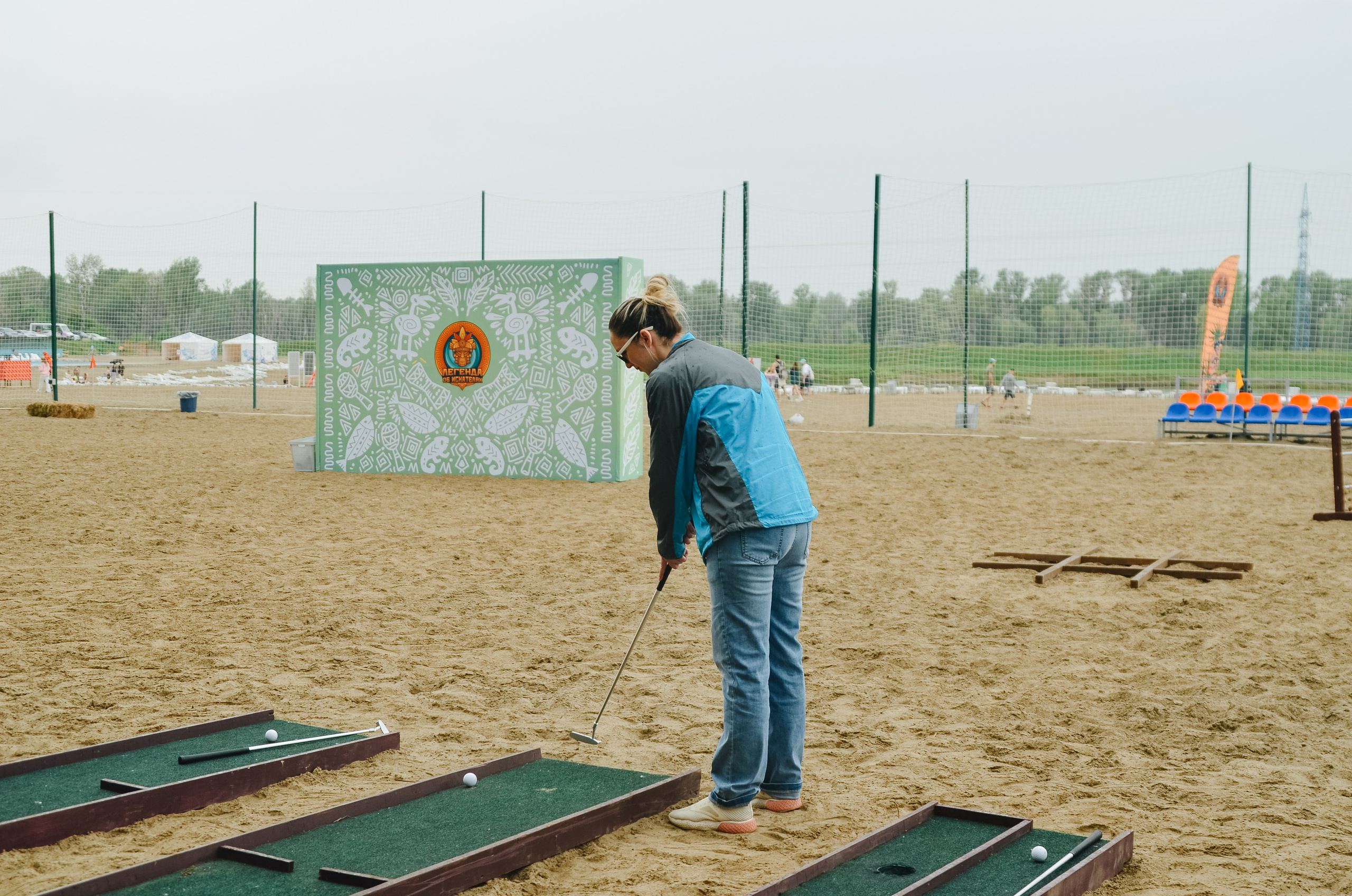 Фестиваль «Грань» 2025. Спортивная площадка. Денисова Аля — фотограф для парных съемок и индивидуальных историй в Барнауле