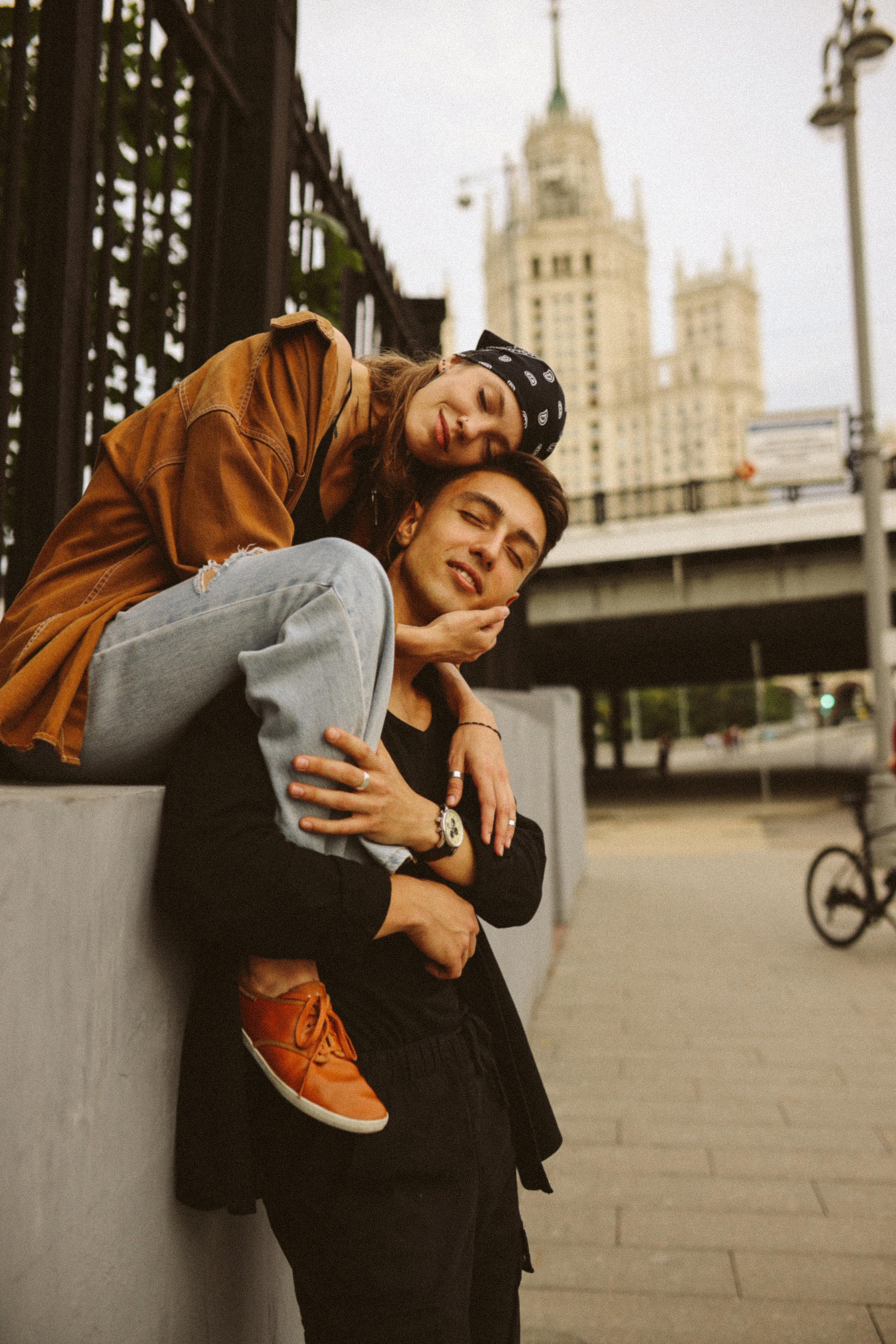 Среди сталинских высоток. Свадебный и семейный фотограф в Санкт-Петербурге и Москве