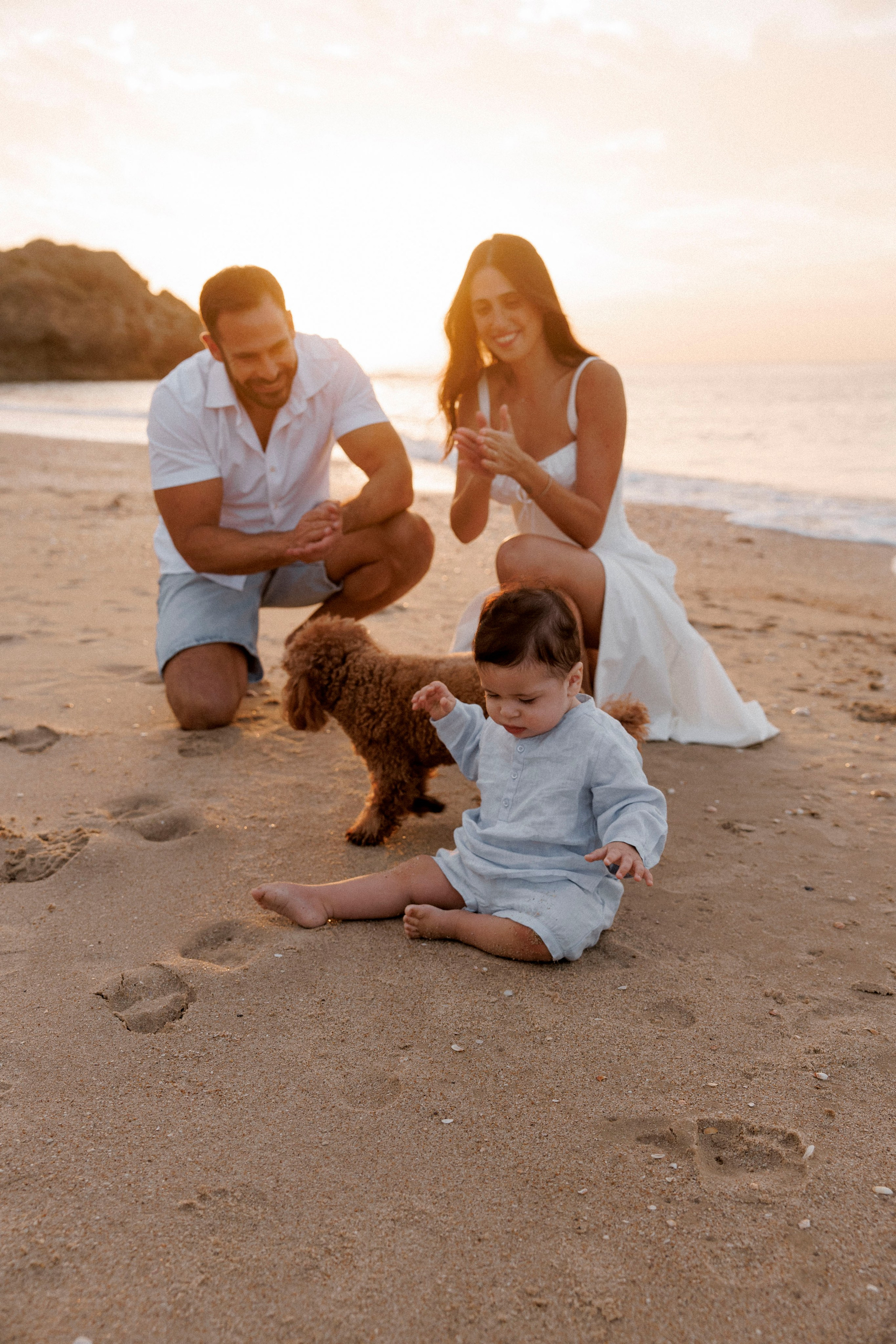 First year family photos near the sea. Главная