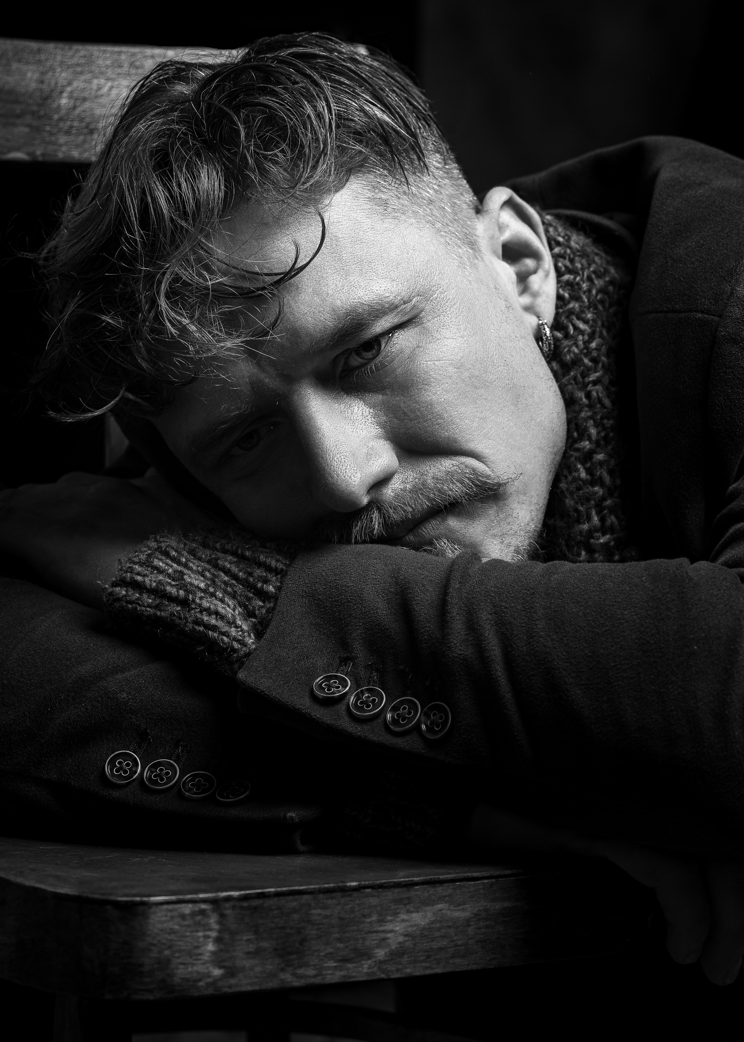 МУЖСКИЕ ПОРТРЕТЫ. Антон Тимошевский, профессиональный портретный фотограф в Москве и Орле