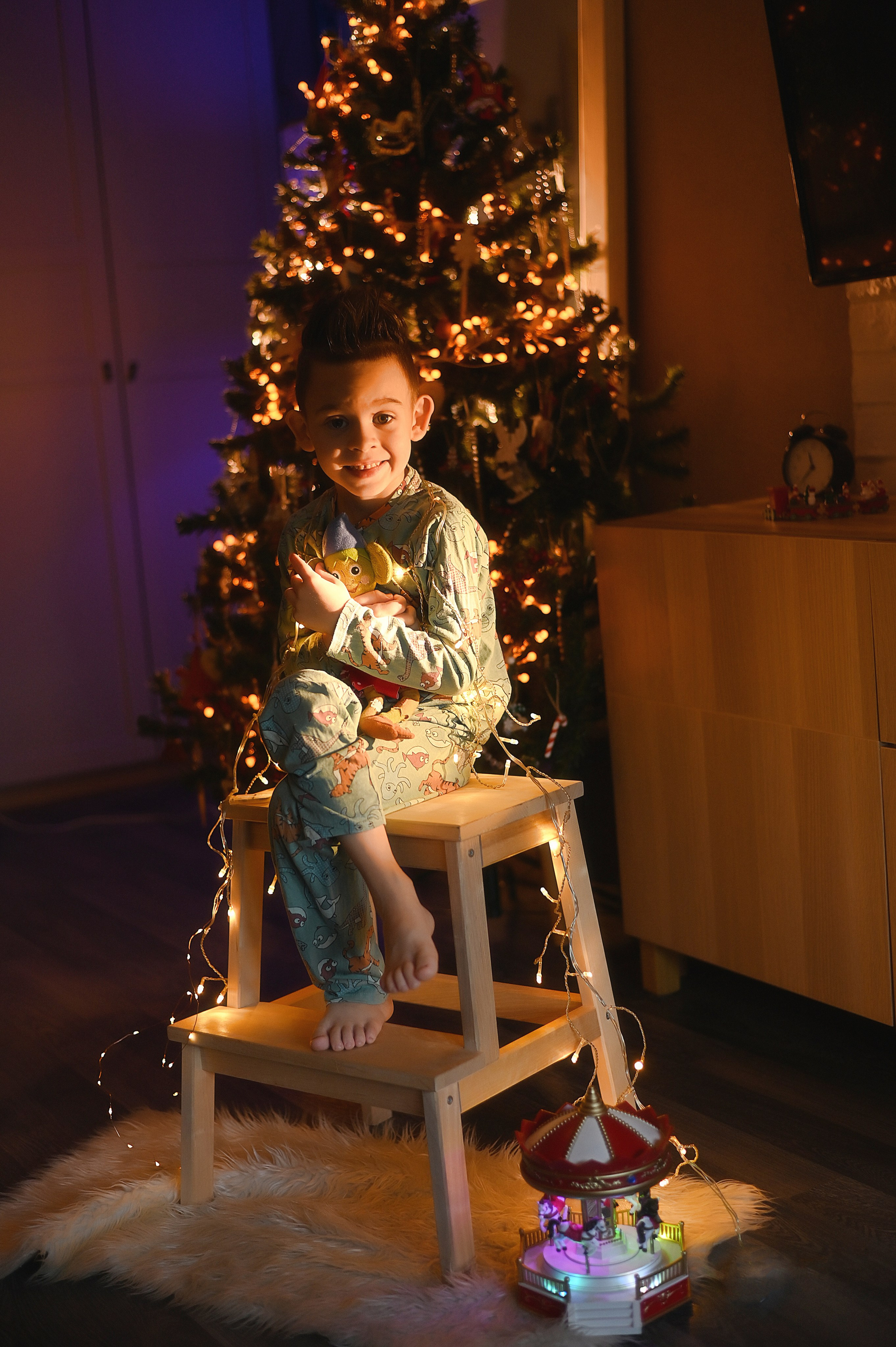 Новогодняя. Свадебный, семейный, детский, контент фотограф в Омске Максим Ильин