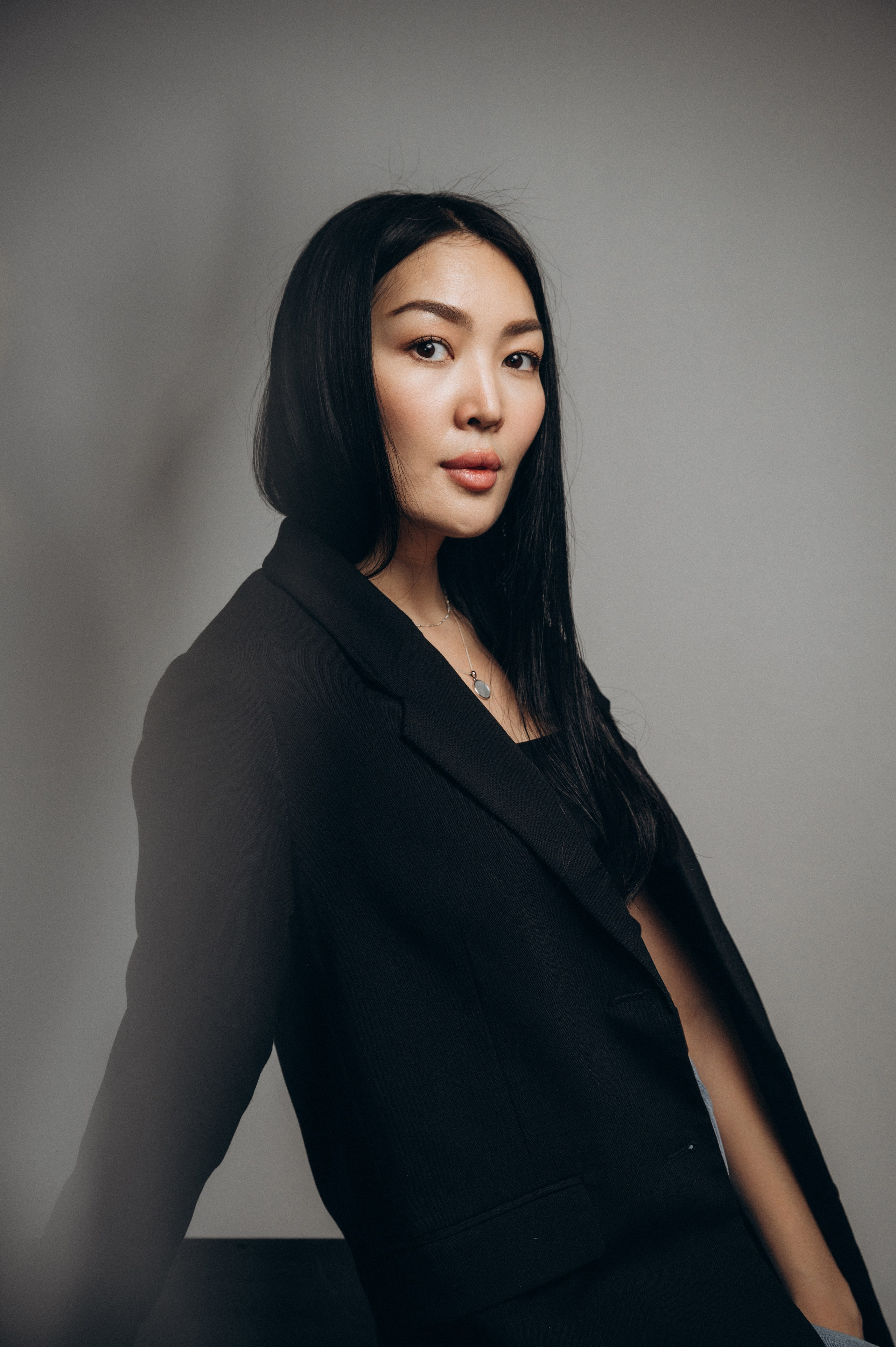 Женский портрет в студии. Алёна Прасолова. Семейные, индивидуальные съёмки и таинства крещения