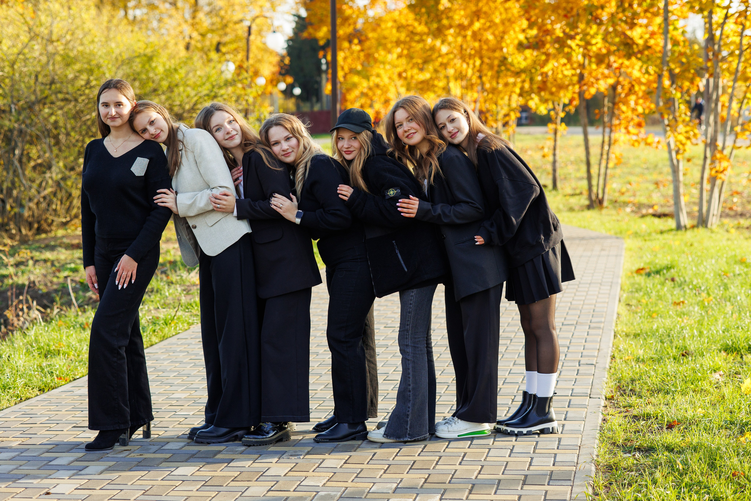 Выпускные альбомы в Луге/Школьные съёмки