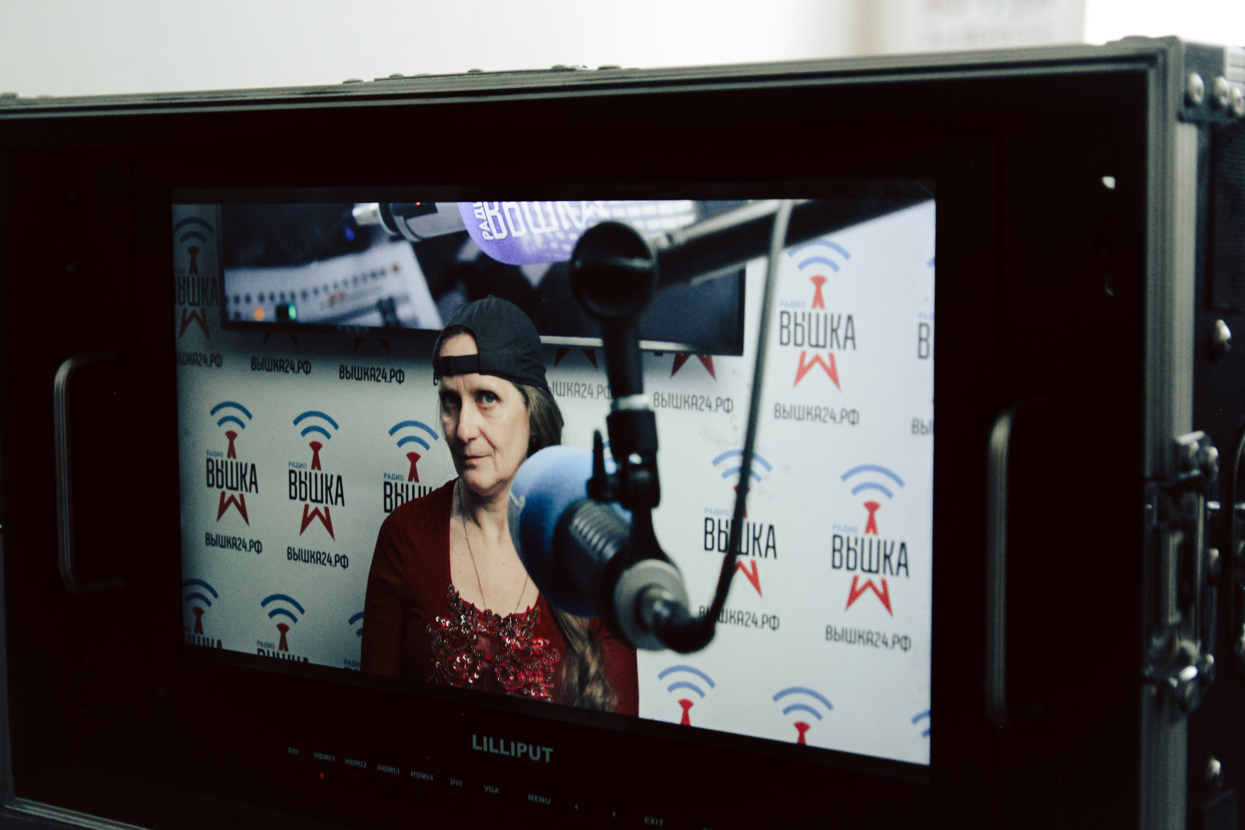 К\ф «Убавьте громкость». Главная