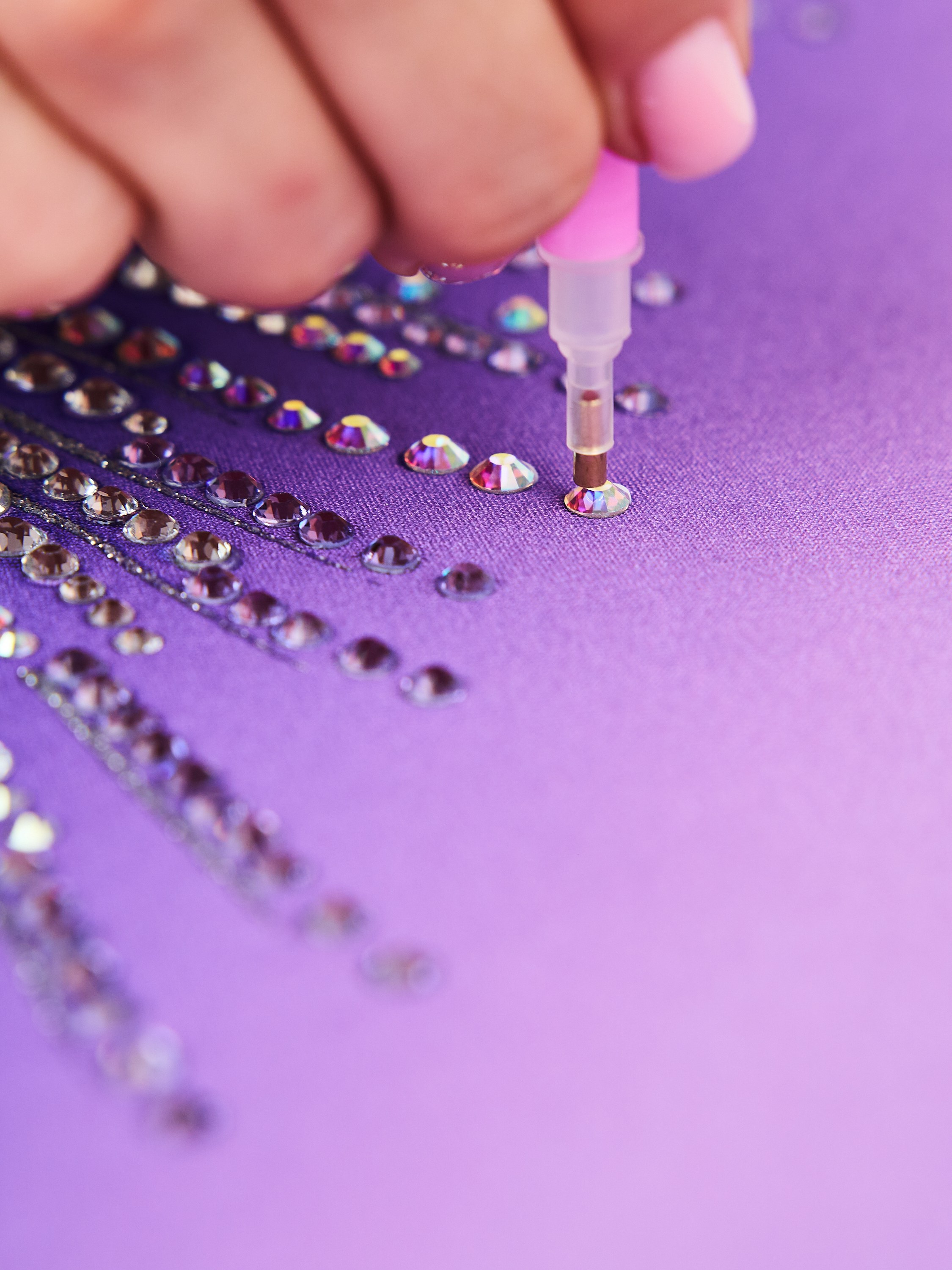 Фото и видео для маркетплейсов — универсальный клей