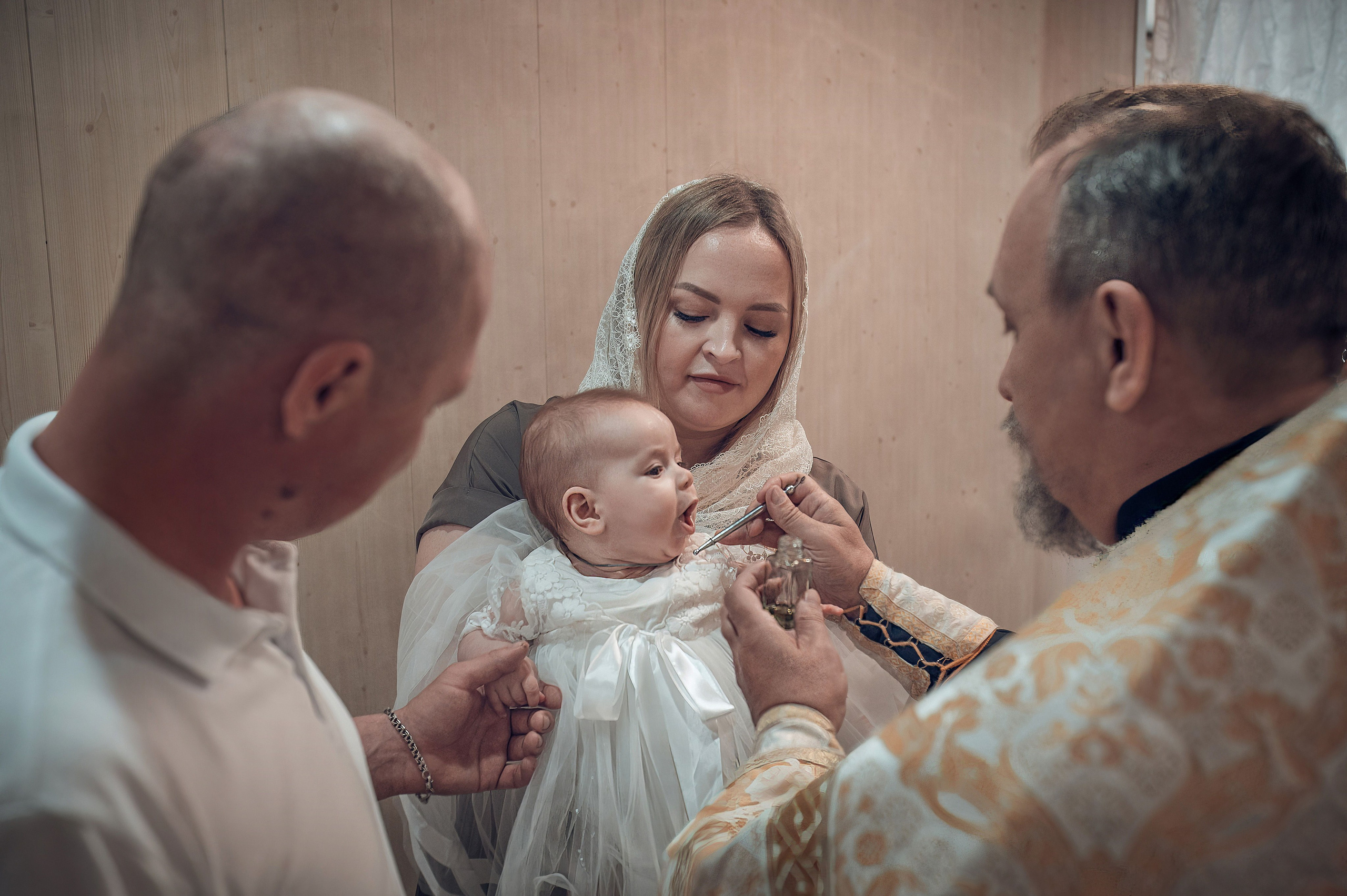 Фотограф крещение Красноярск. Фотограф на крещение в Красноярске. Крещение Красноярск. Крестины Красноярск. Фотографы крещения/венчания  Красноярск Татьяна и Вячеслав Переваловы
