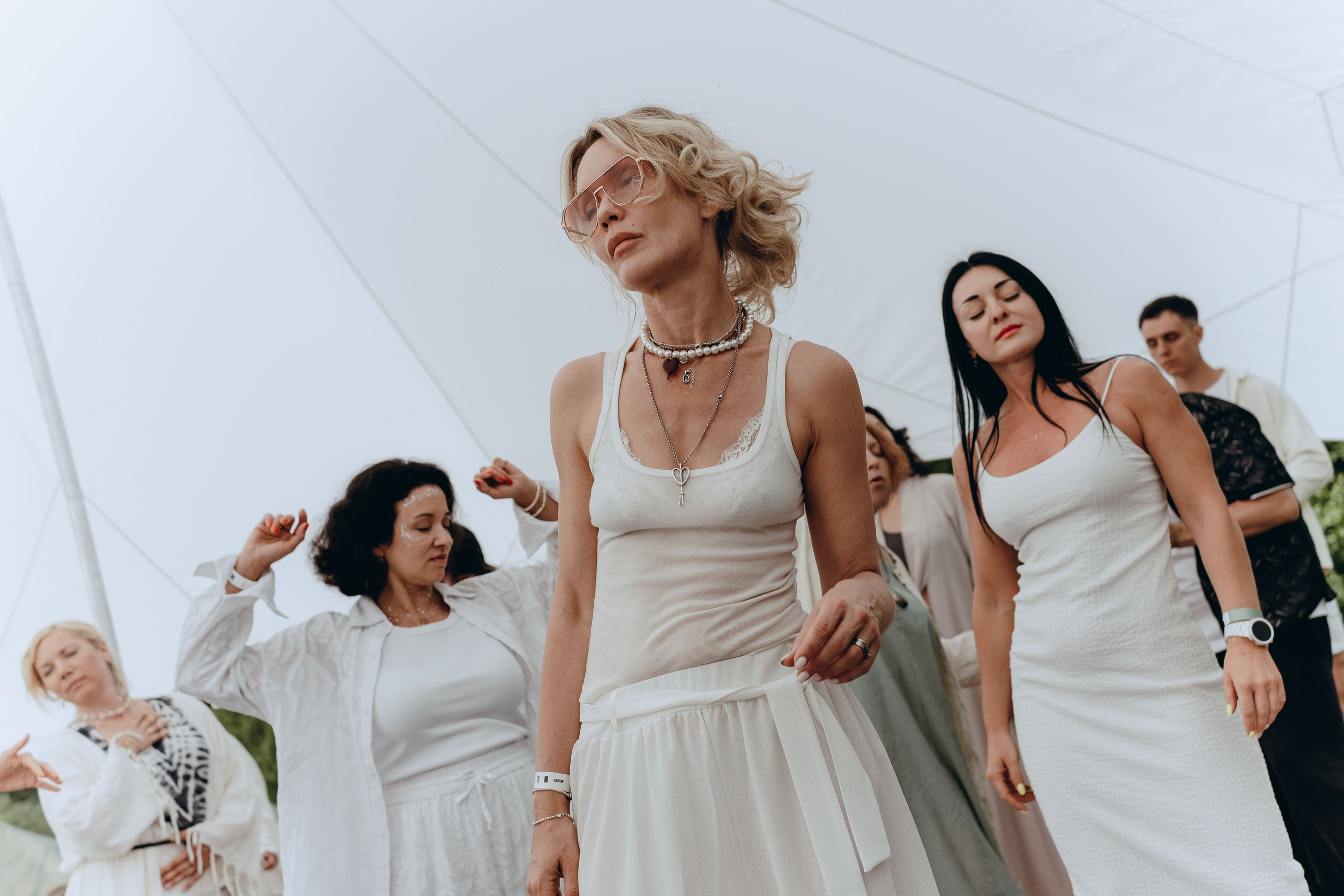 ECSTATIC WHITE 2025. Фотограф Аннё| Москва