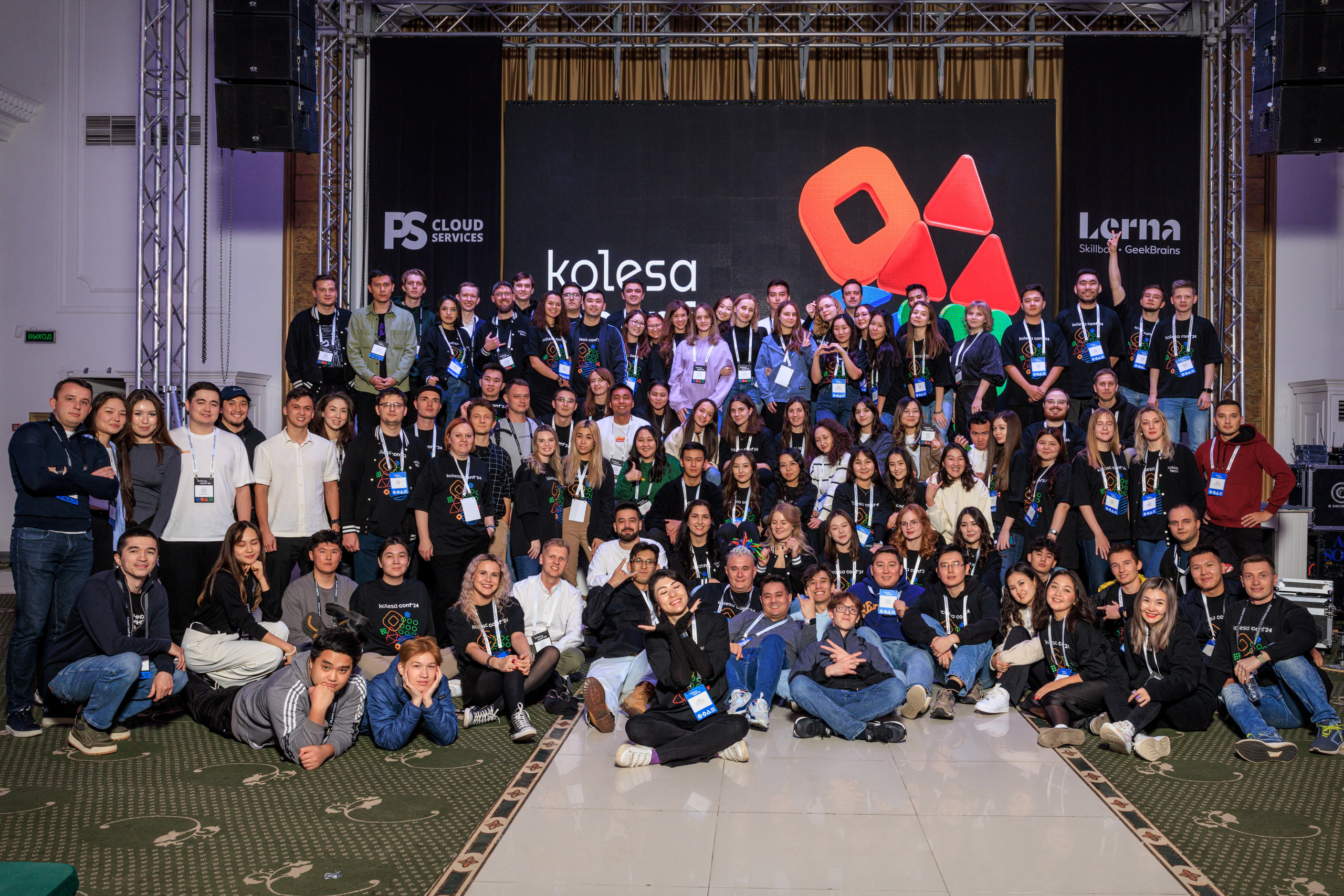 Бизнес-фотограф в Алматы — корпоративные съёмки, деловые портреты и репортажи. Профессиональный фотограф в Алматы