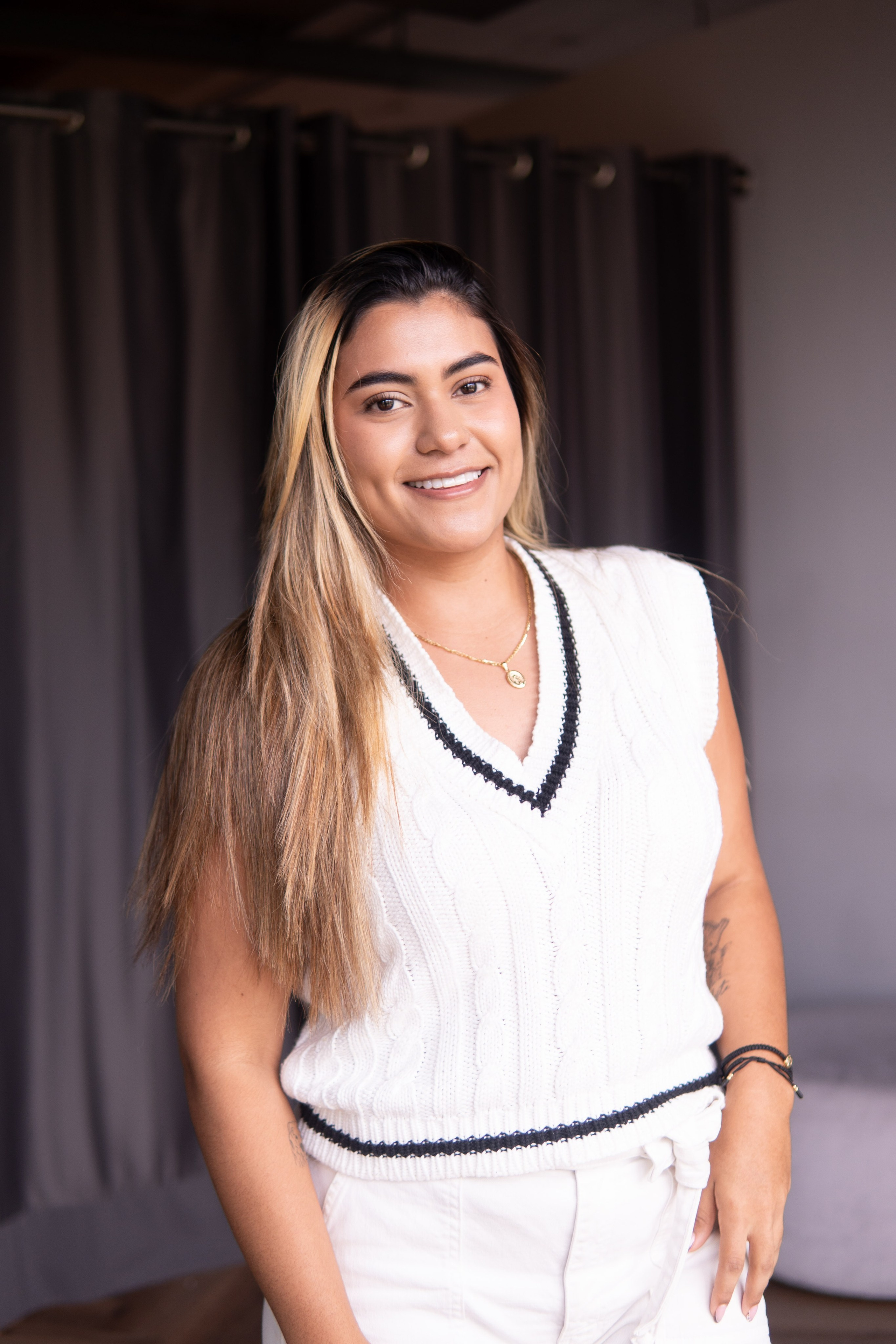 La Esposa. Wedding Photographer in Barcelona and Medellin