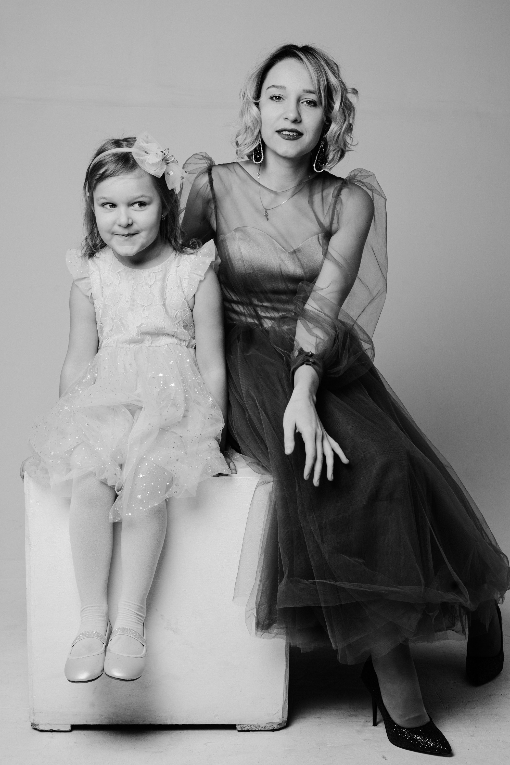 Оля & Полина. Портретный, семейный, свадебный фотограф в Воронеже Евгений Михайличенко