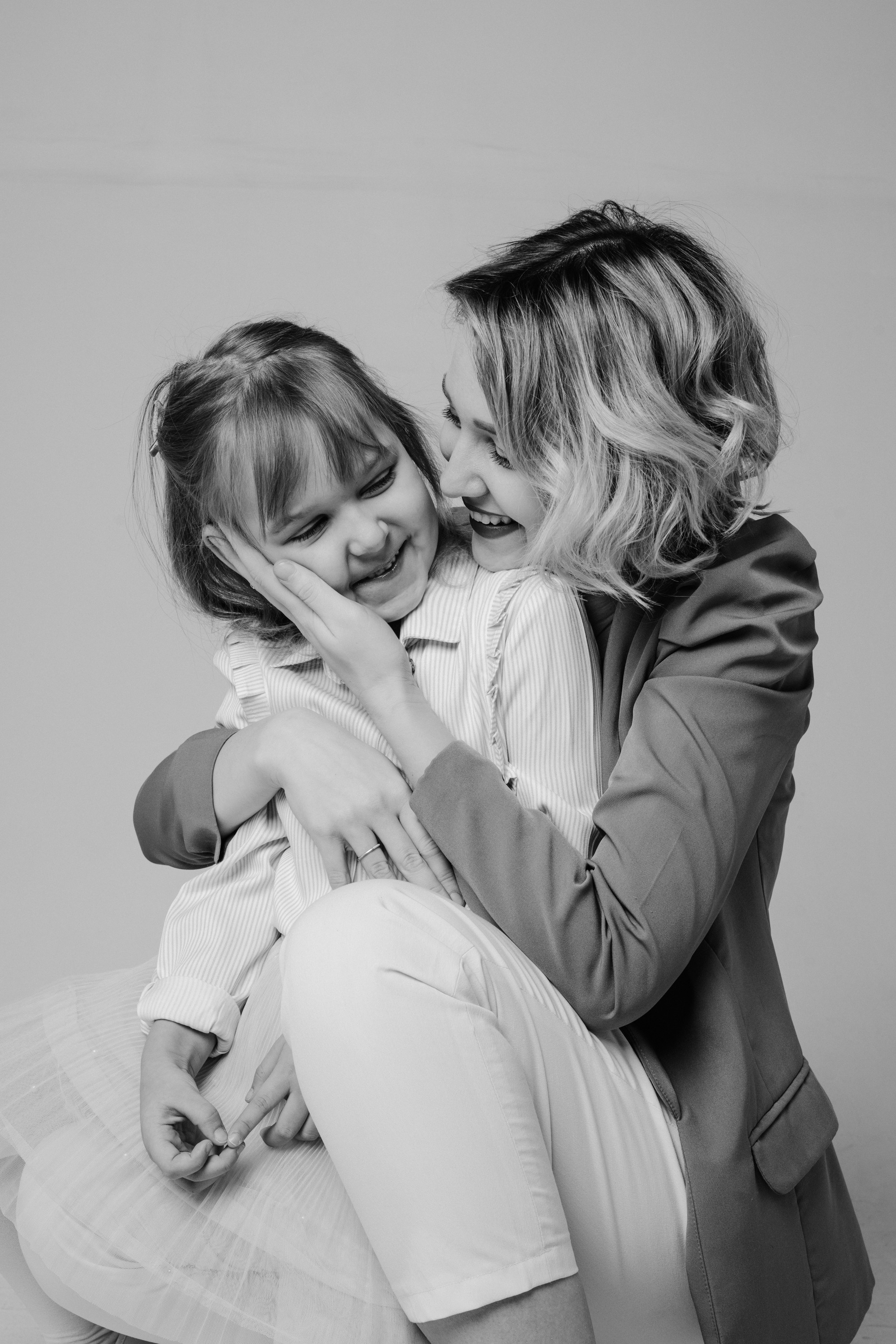 Оля & Полина. Портретный, семейный, свадебный фотограф в Воронеже Евгений Михайличенко