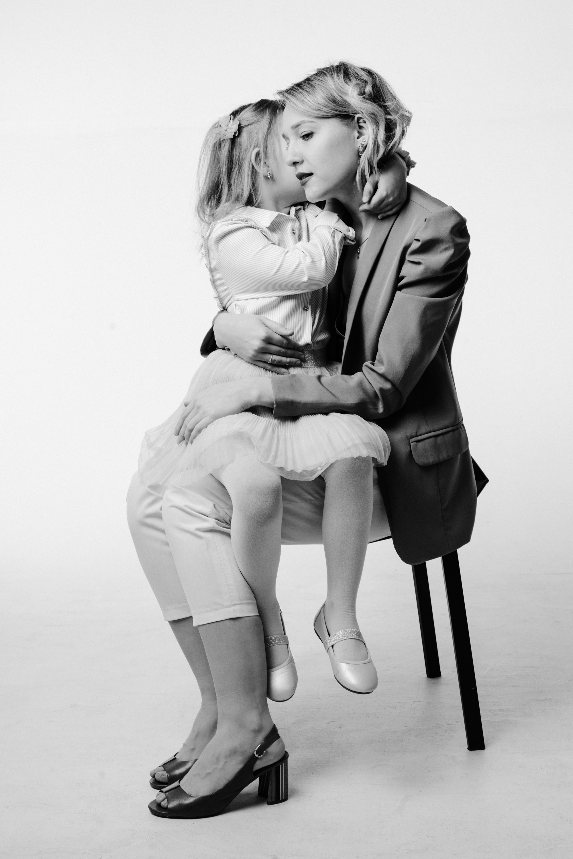 Оля & Полина. Портретный, семейный, свадебный фотограф в Воронеже Евгений Михайличенко