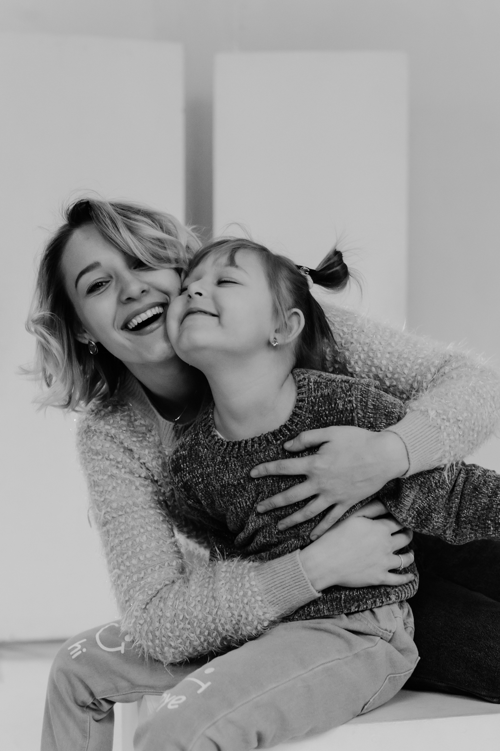 Оля & Полина. Портретный, семейный, свадебный фотограф в Воронеже Евгений Михайличенко