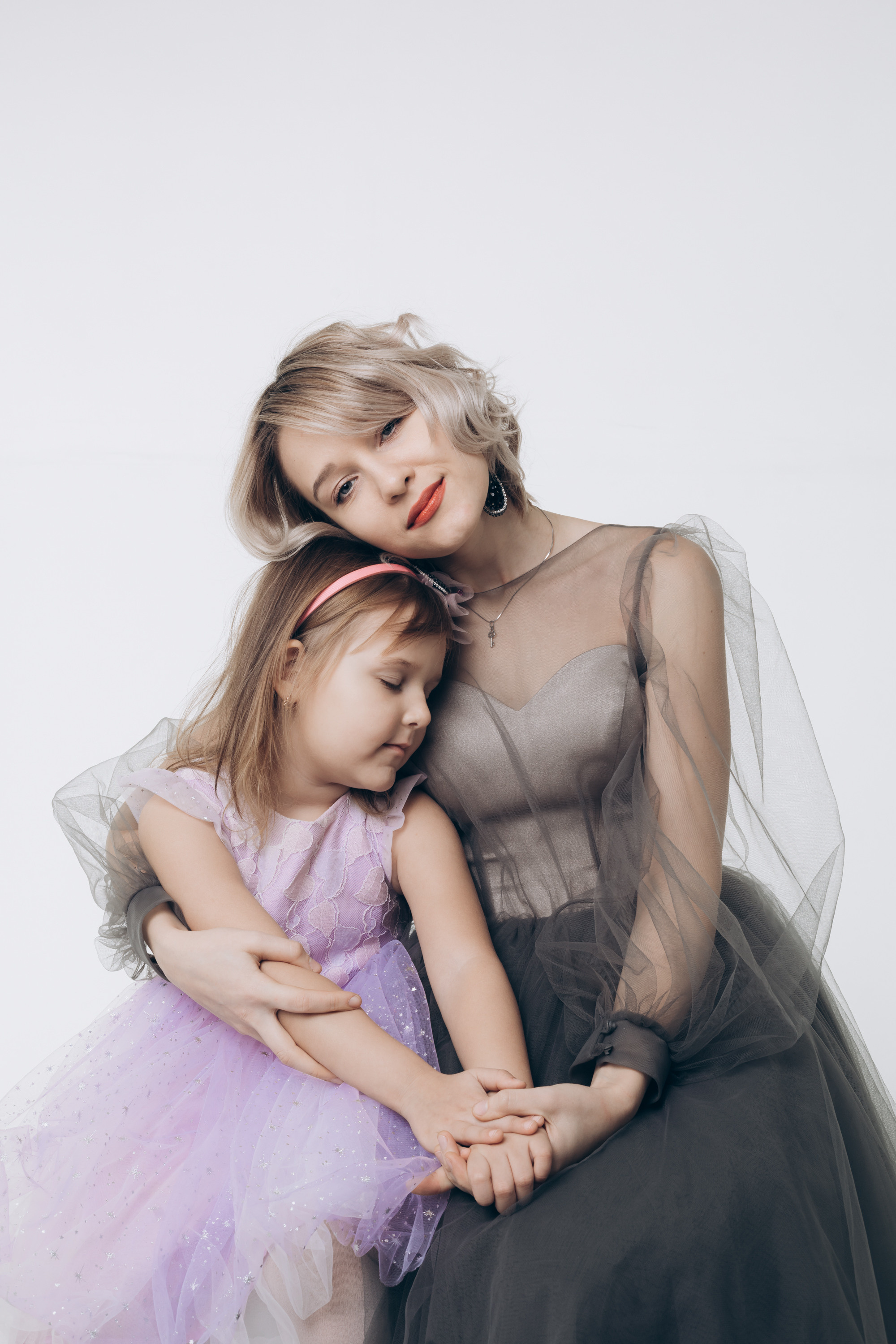 Оля & Полина. Портретный, семейный, свадебный фотограф в Воронеже Евгений Михайличенко