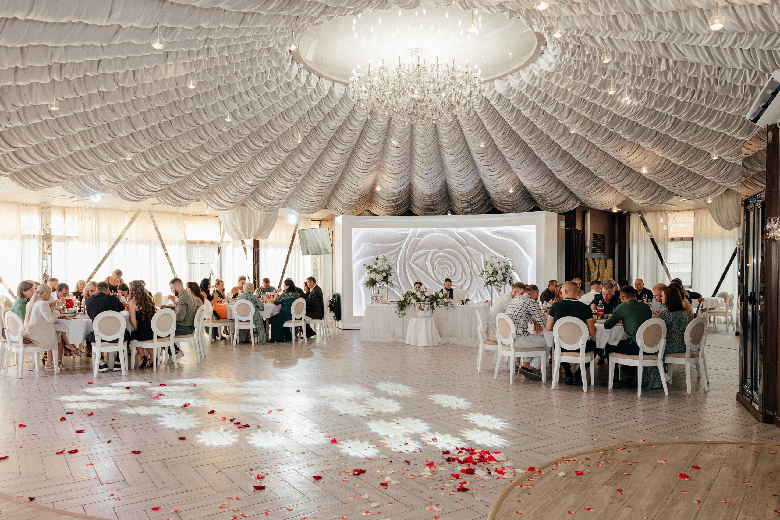 Максим и Анастасия