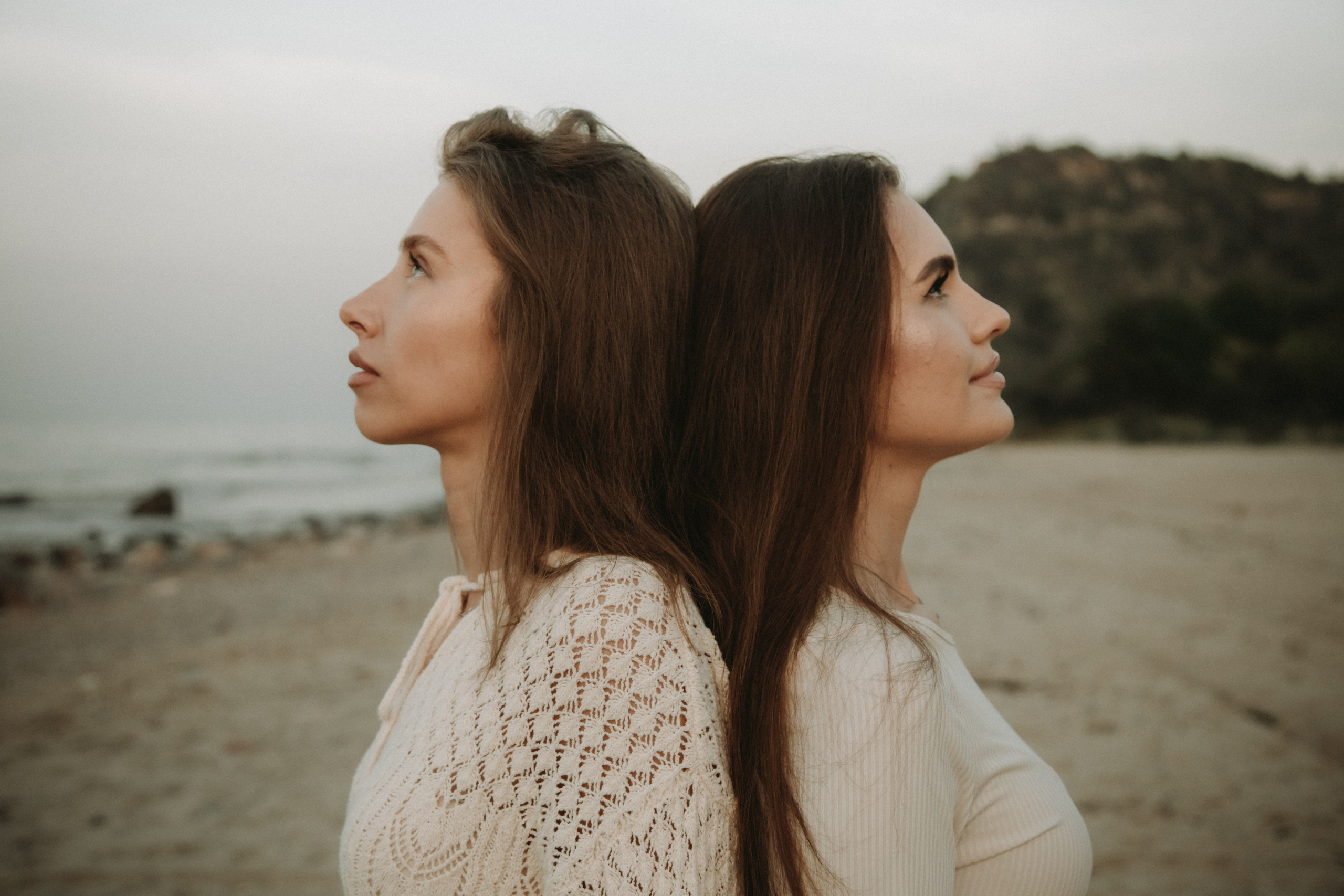 Anna and Diana | Филинская бухта. Андрей Миллер Фотограф из Калининграда