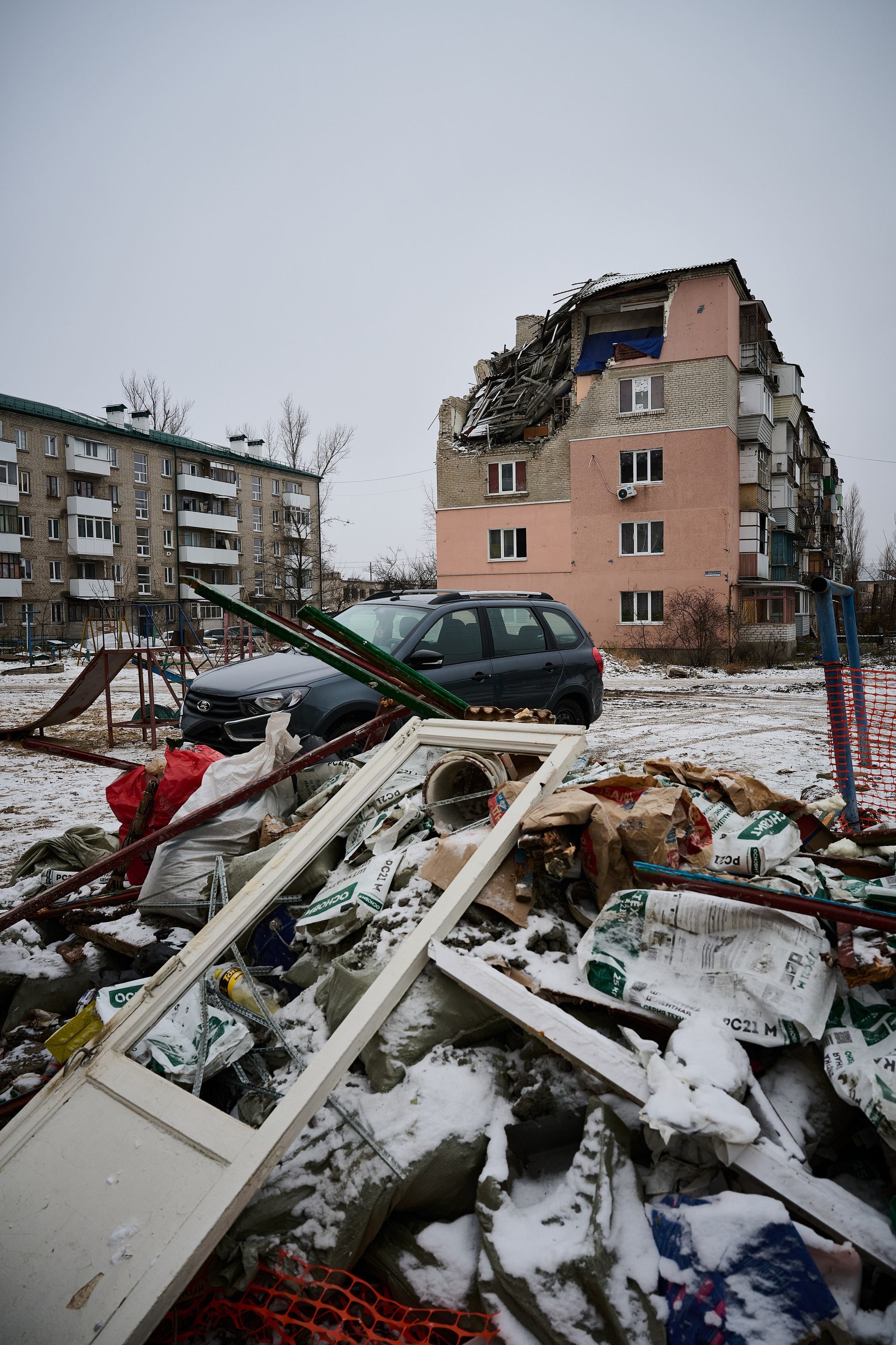 Рубежное. Декабрь 2024. Фотограф Роман Адлер