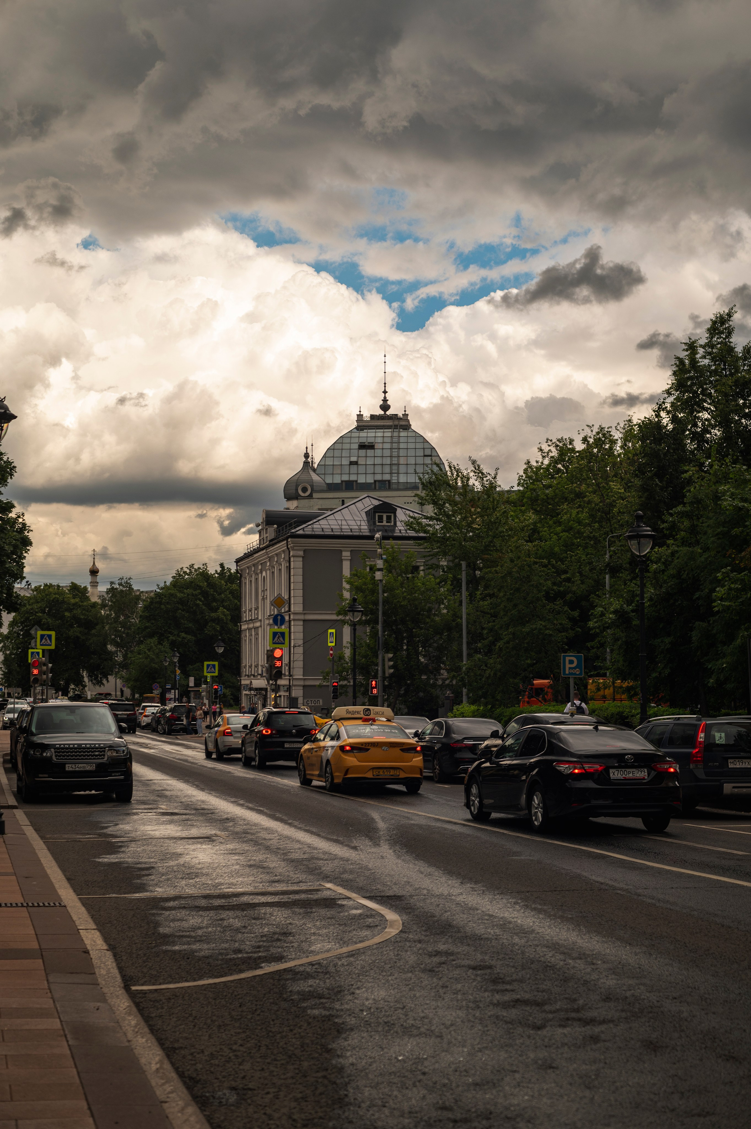 Фотопрогулка по Москве. Фотограф Роман Адлер