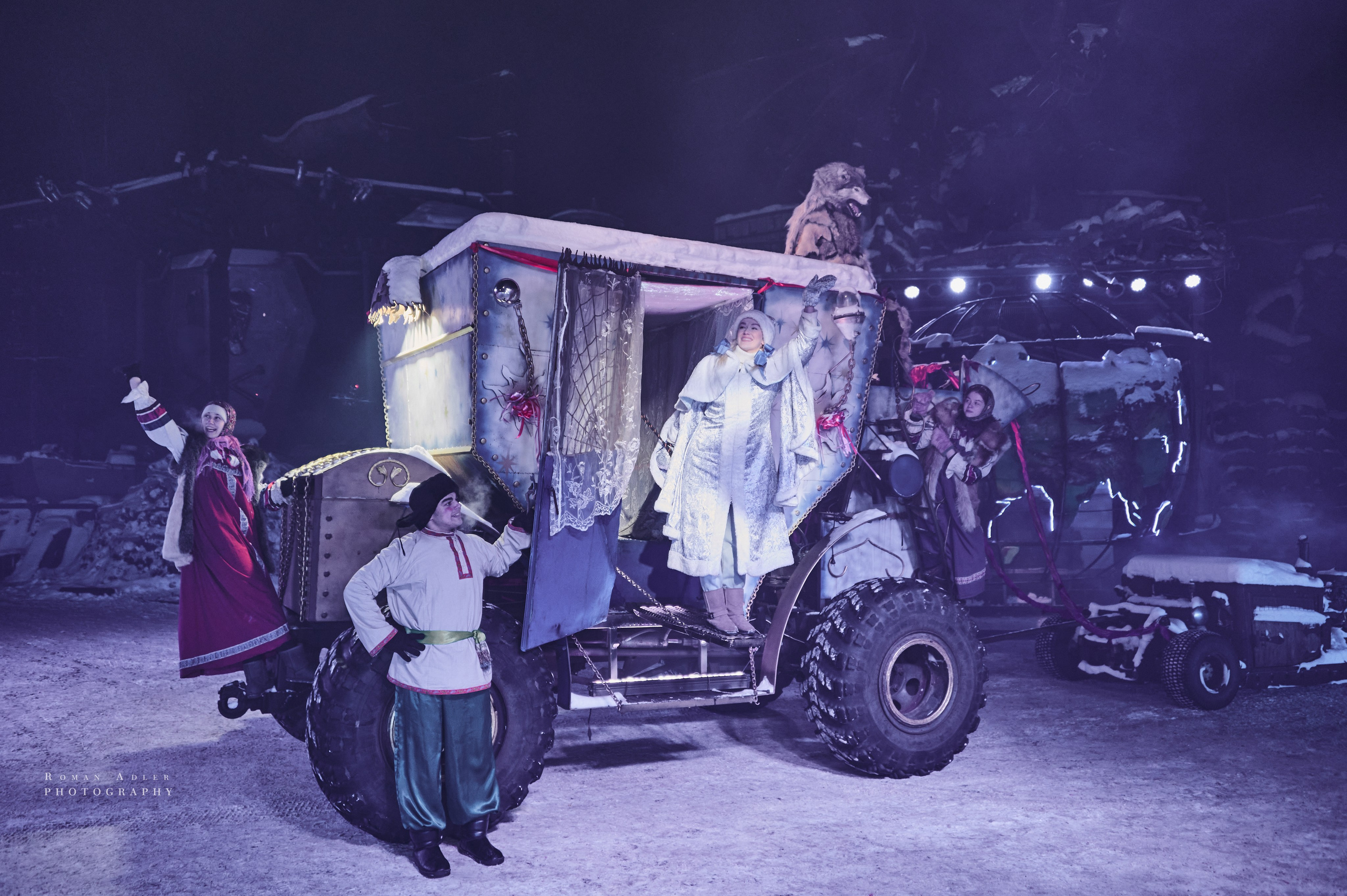 Новогодняя сказка от Ночных волков. Фотограф Роман Адлер