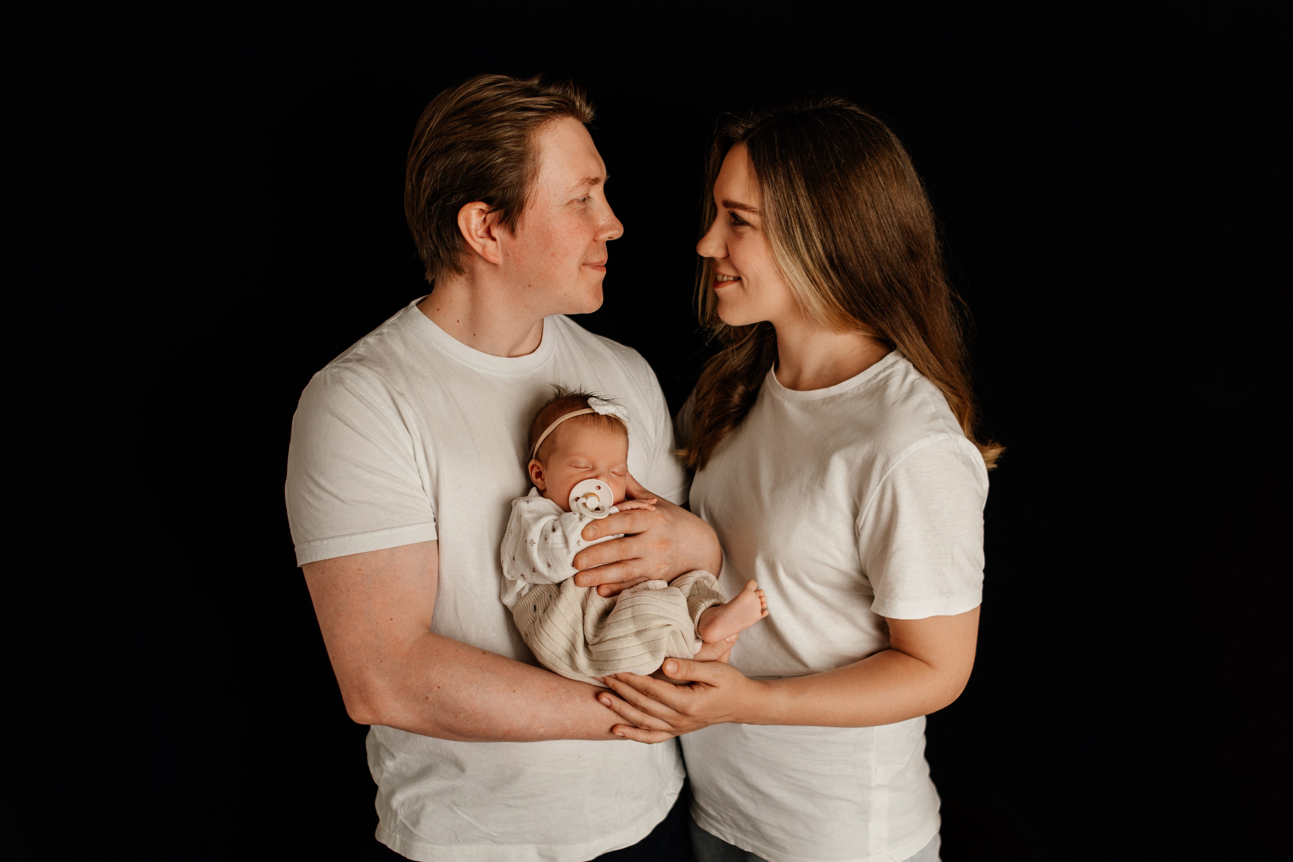 Семейный фотограф Томск. Фотограф новорождённых семейный фотограф Томск Елена Каплина