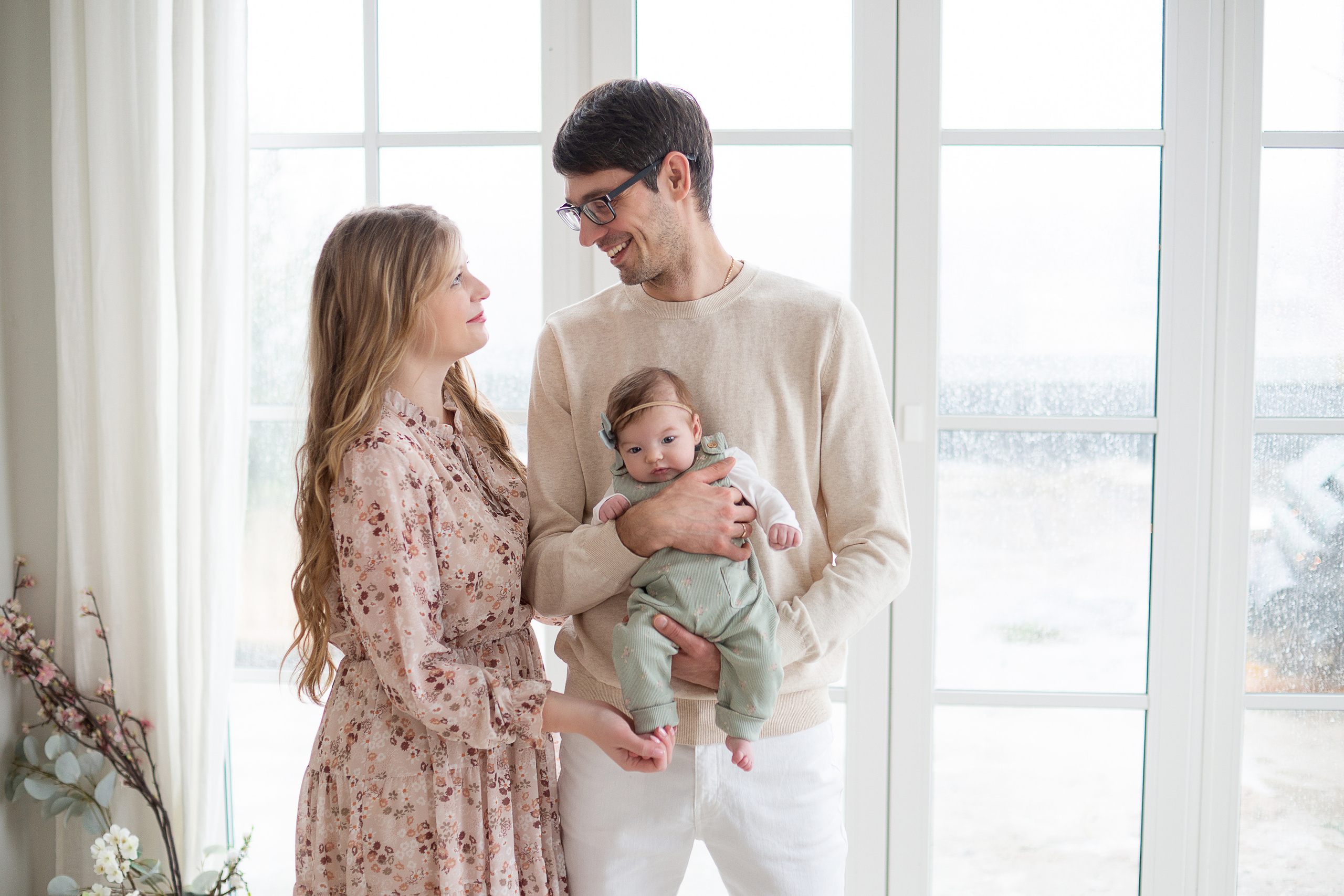 Денис, Карина, Юлечка. Семейный фотограф в Санкт-Петербурге Саша Кактус