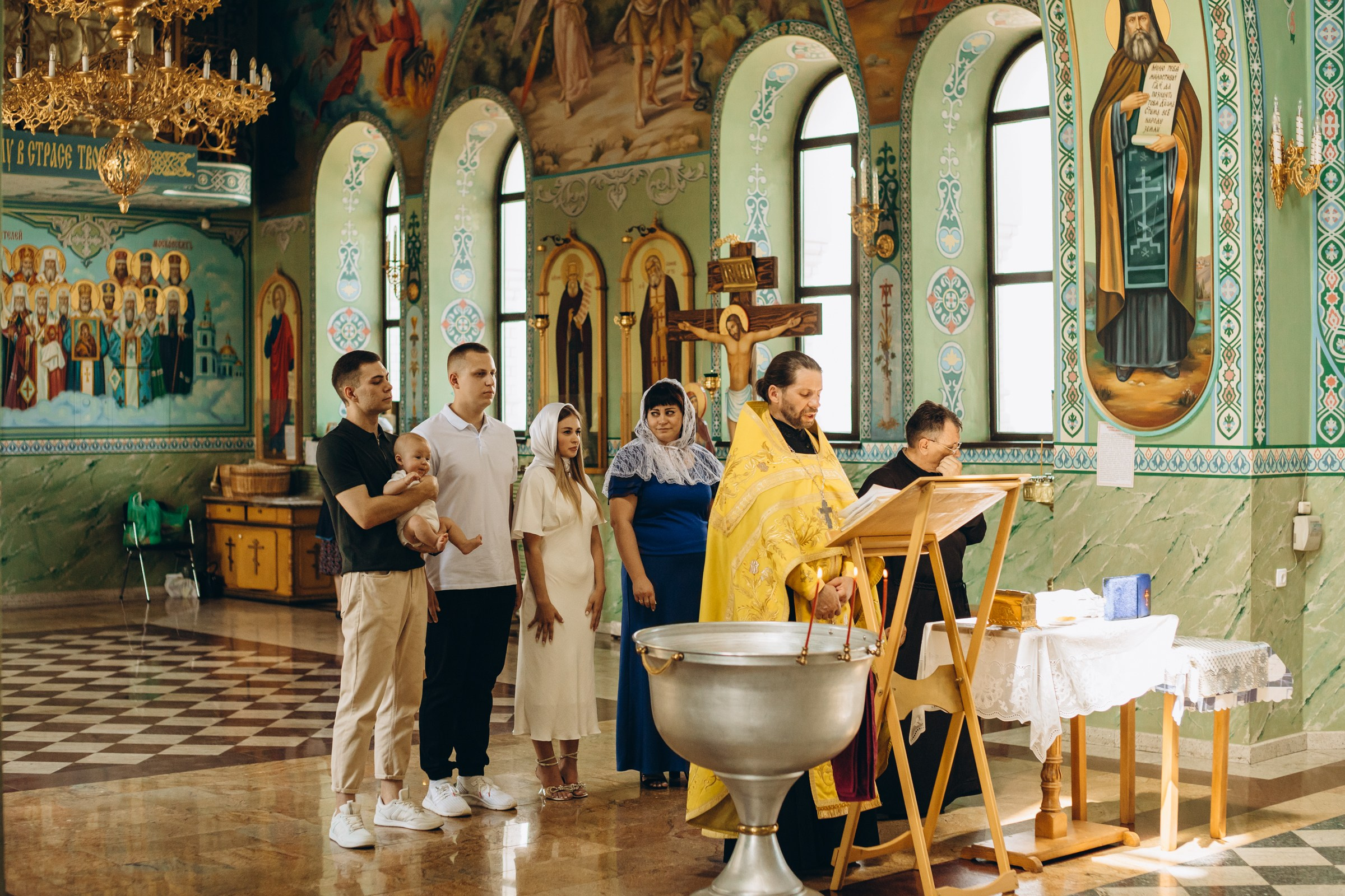 Крещение Мирона. Семейный фотограф в Волгодонске Краченцева Анна