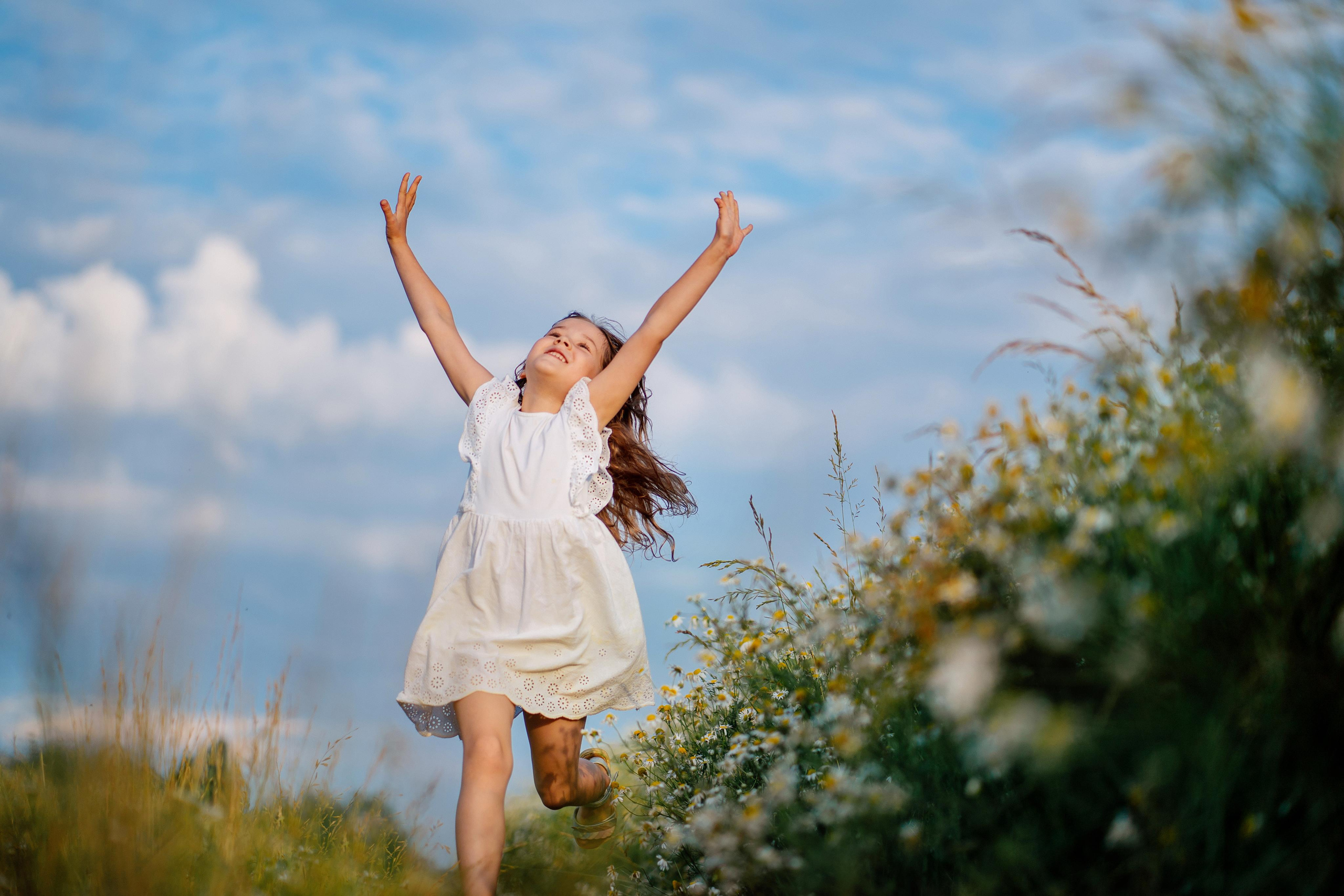 Фотосессия на улице в городе и на природе. Выпускные альбомы в городе Кирове. Фотограф Екатерина Невская
