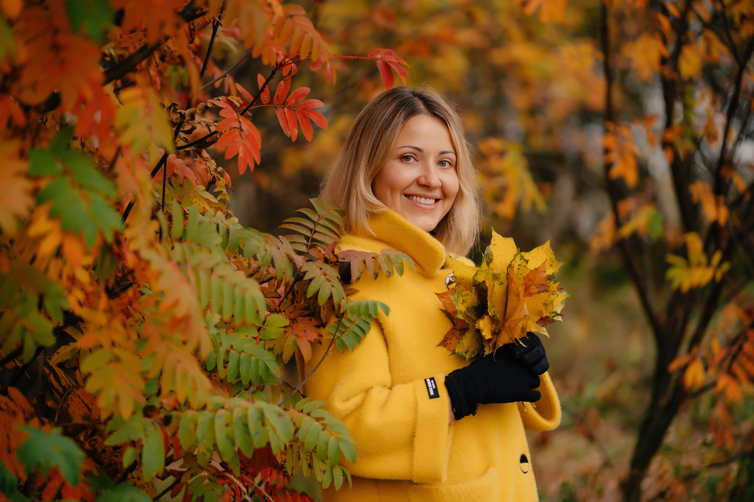 Фотосессия на улице в городе и на природе. Выпускные альбомы в городе Кирове. Фотограф Екатерина Невская