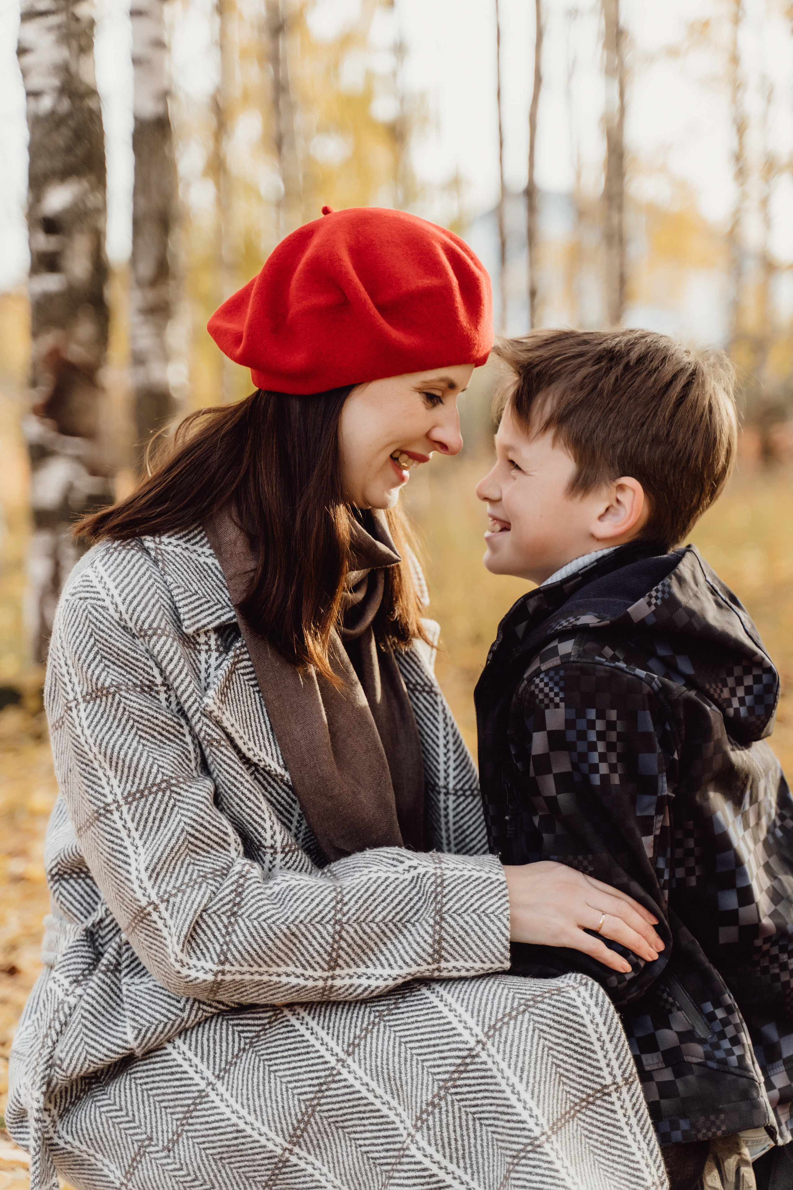 Фотосессия на улице в городе и на природе. Выпускные альбомы в городе Кирове. Фотограф Екатерина Невская