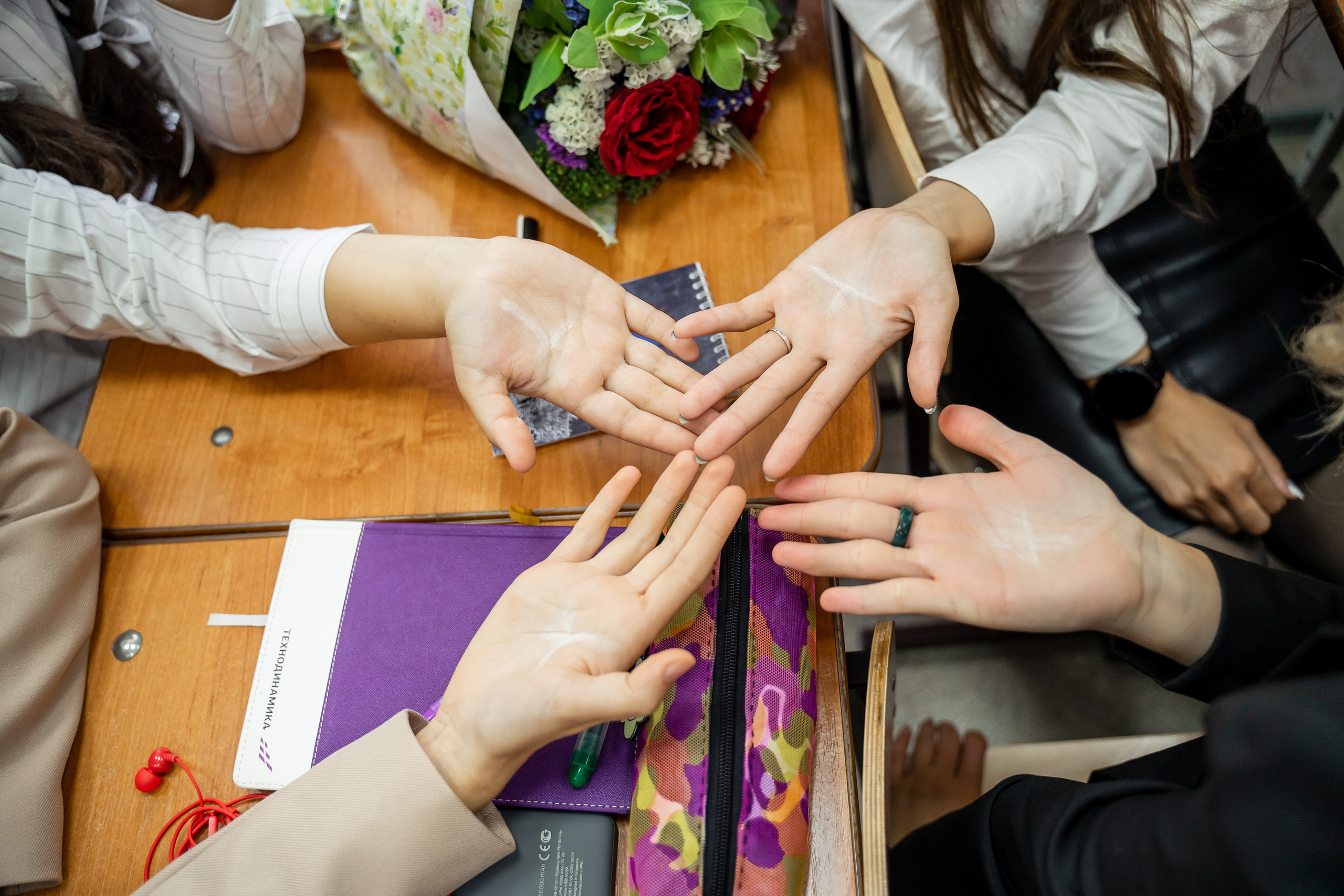 Репортаж 1 сентября 9 класс. Выпускные альбомы в городе Кирове. Фотограф Екатерина Невская