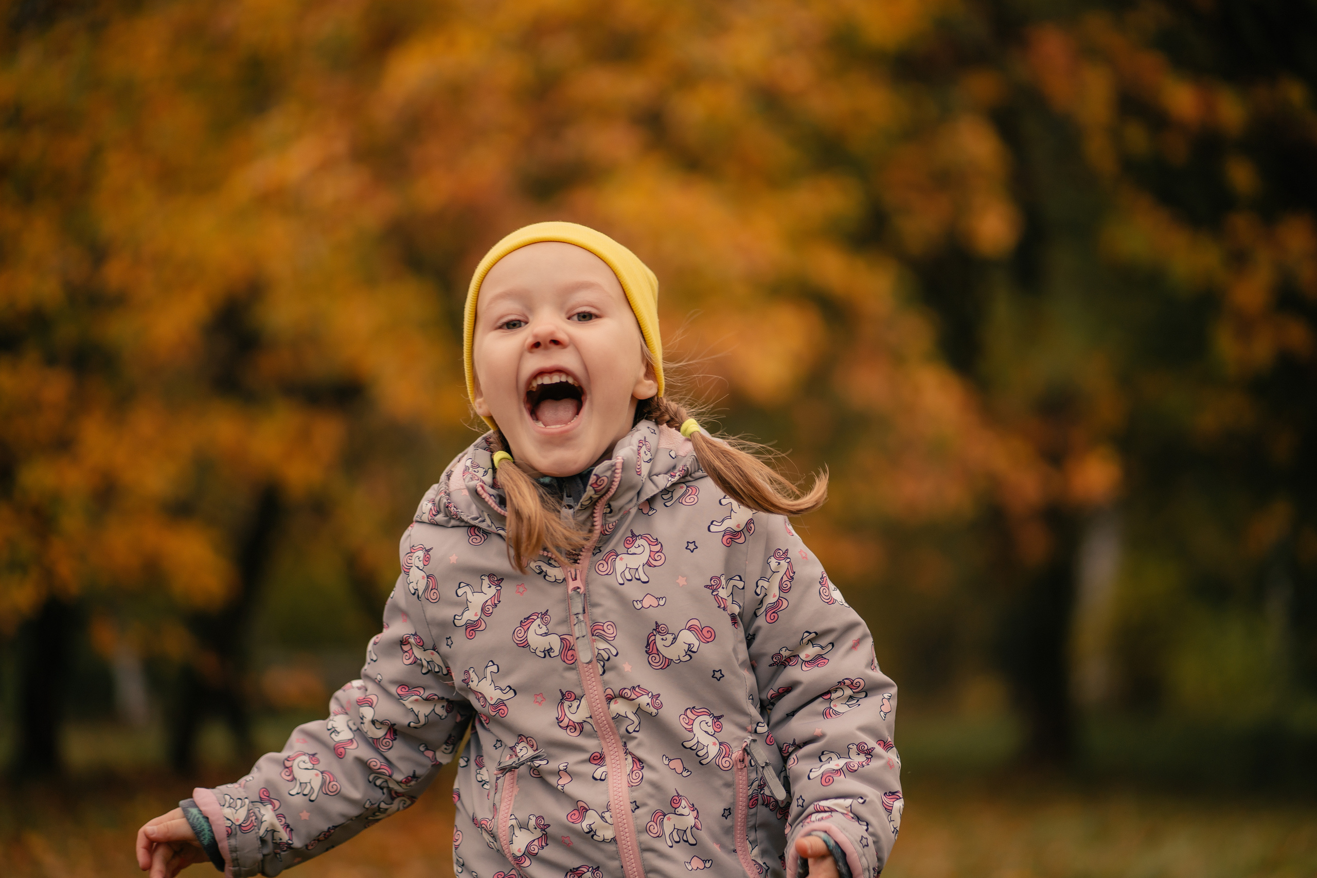 Фотосессия на улице в городе и на природе. Выпускные альбомы в городе Кирове. Фотограф Екатерина Невская