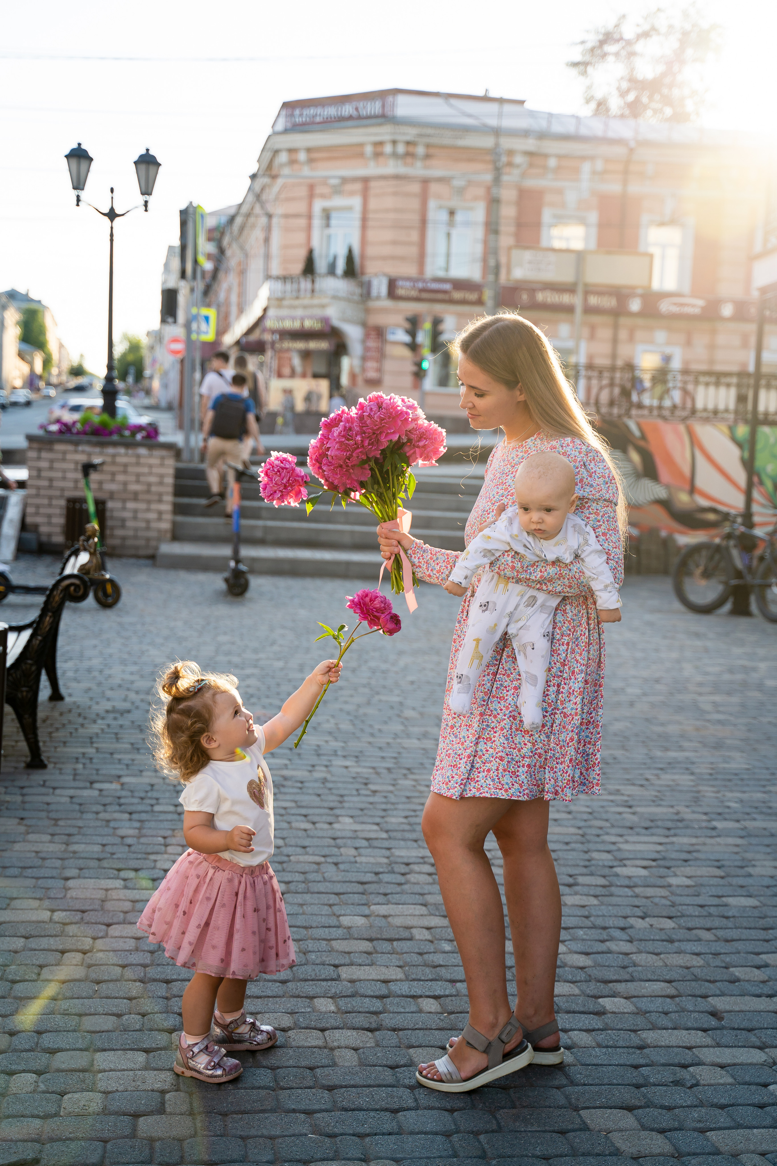 Фотосессия на улице в городе и на природе. Выпускные альбомы в городе Кирове. Фотограф Екатерина Невская