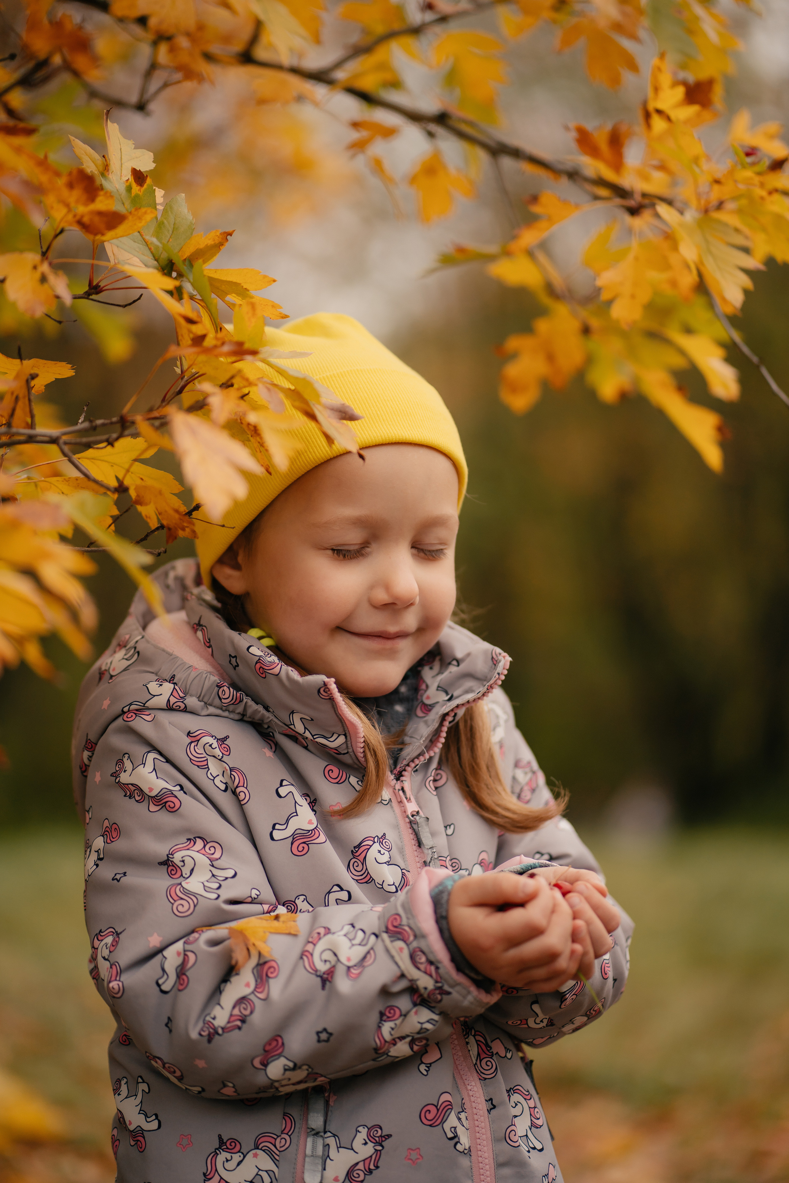 Фотосессия на улице в городе и на природе. Выпускные альбомы в городе Кирове. Фотограф Екатерина Невская