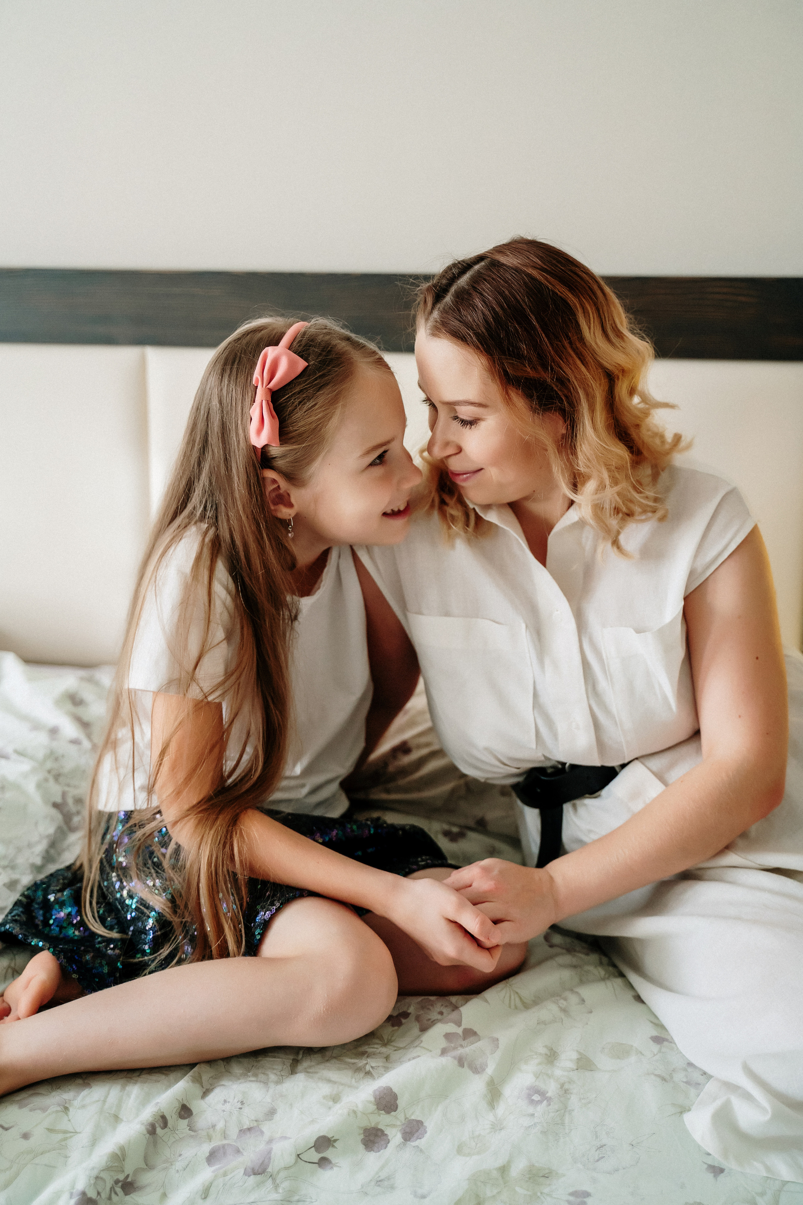 Домашняя фотосессия с новорожденным малышом. Выпускные альбомы в городе Кирове. Фотограф Екатерина Невская