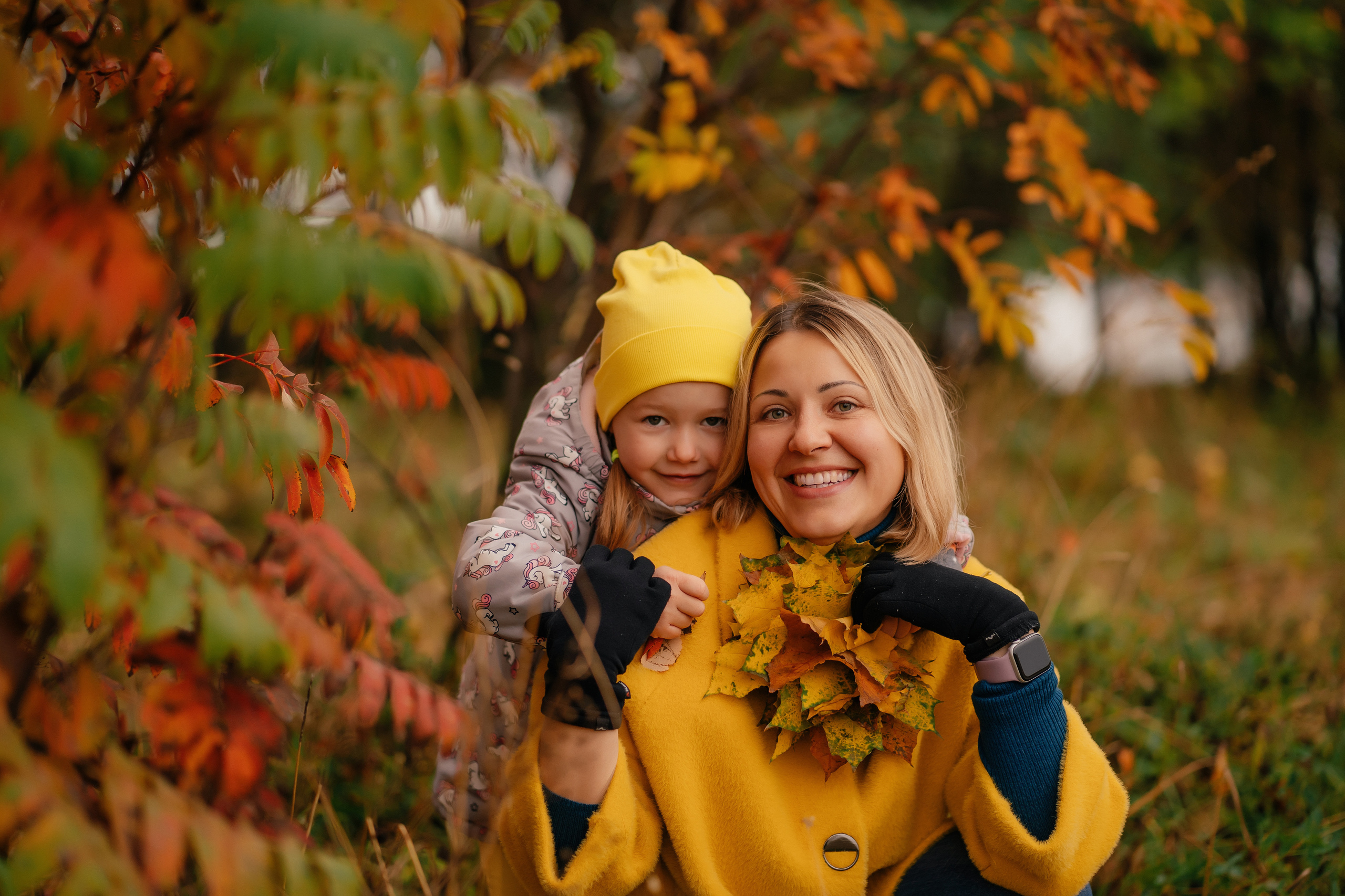 Фотосессия на улице в городе и на природе. Выпускные альбомы в городе Кирове. Фотограф Екатерина Невская