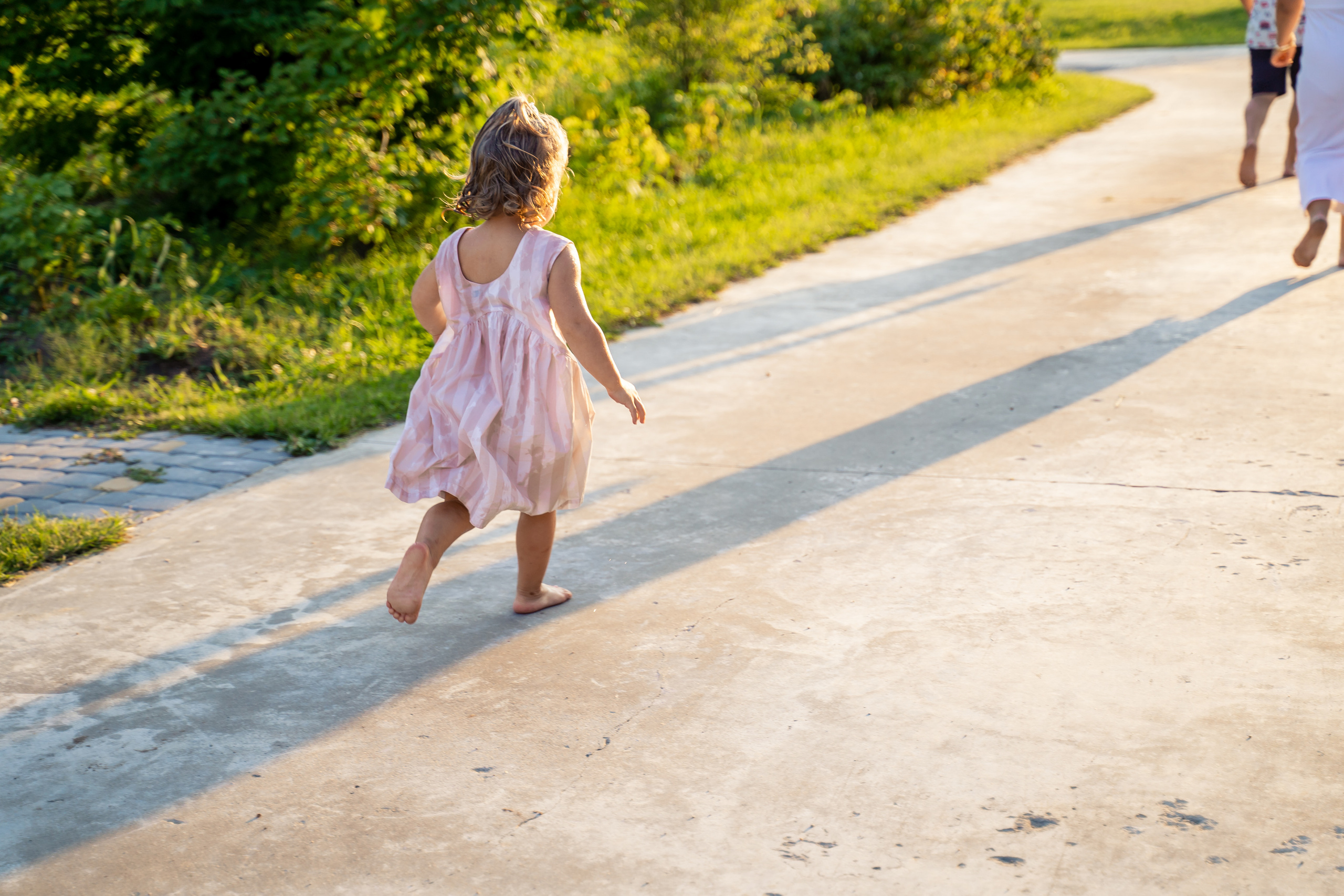 Фотосессия на улице в городе и на природе. Выпускные альбомы в городе Кирове. Фотограф Екатерина Невская