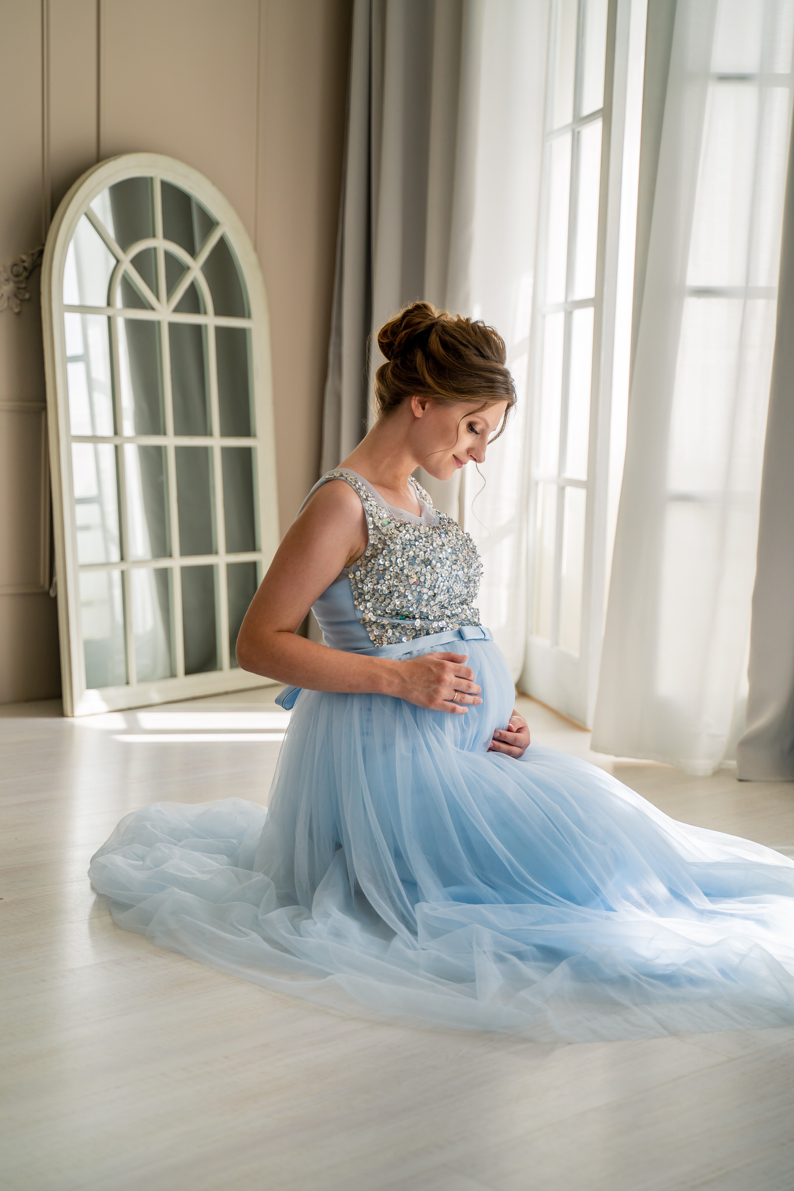 Фотосессия в ожидании малыша. Выпускные альбомы в городе Кирове. Фотограф Екатерина Невская