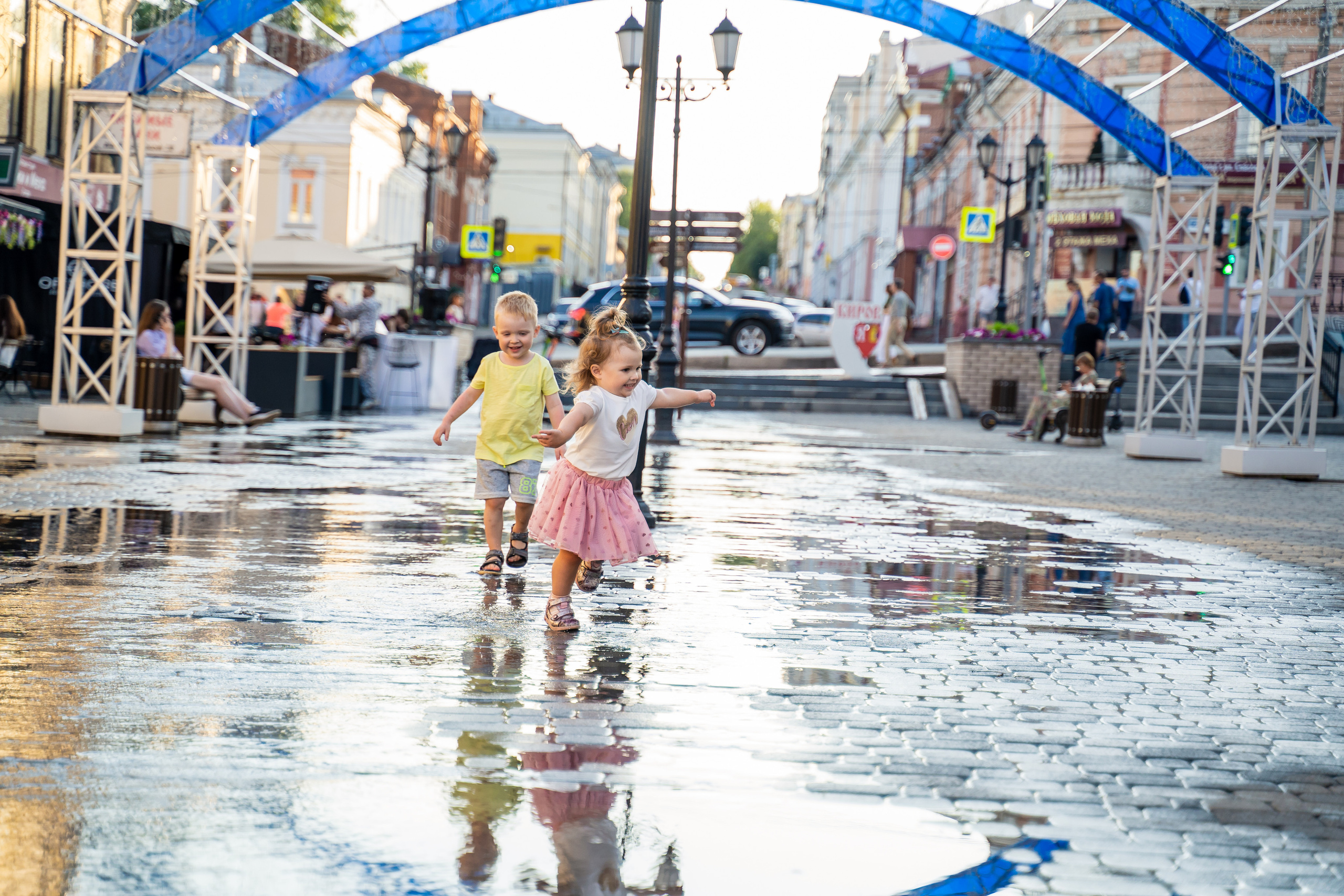 Фотосессия на улице в городе и на природе. Выпускные альбомы в городе Кирове. Фотограф Екатерина Невская