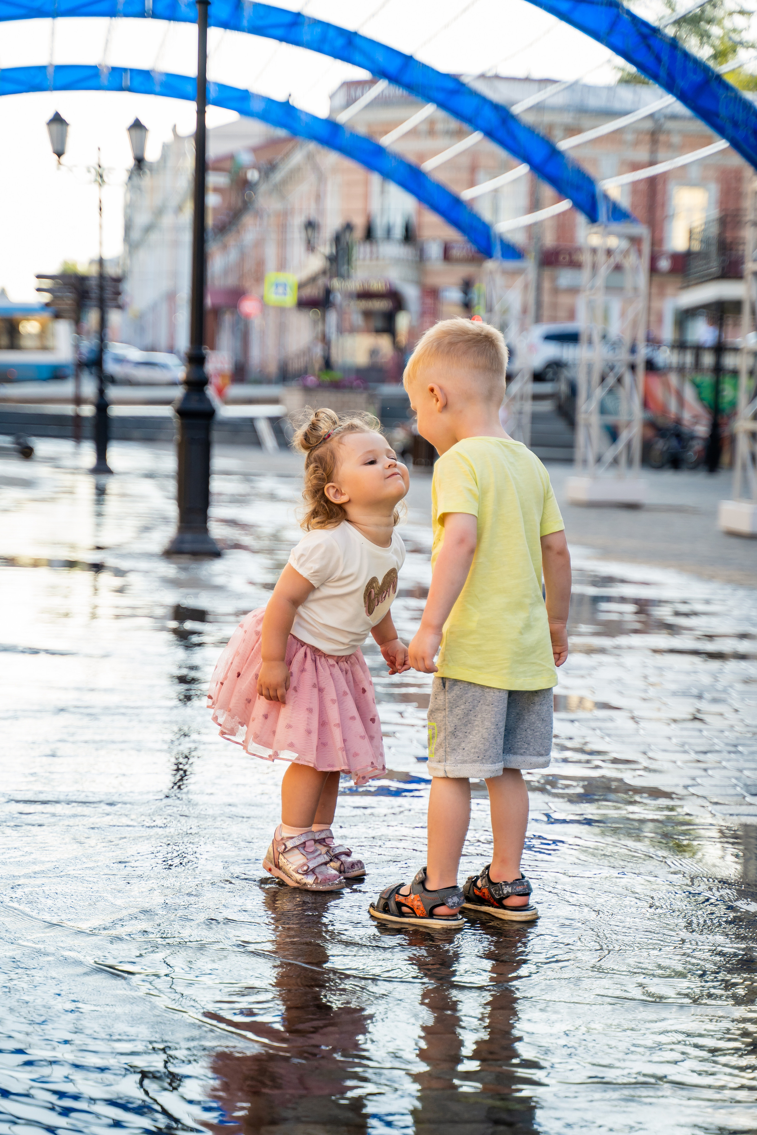 Фотосессия на улице в городе и на природе. Выпускные альбомы в городе Кирове. Фотограф Екатерина Невская