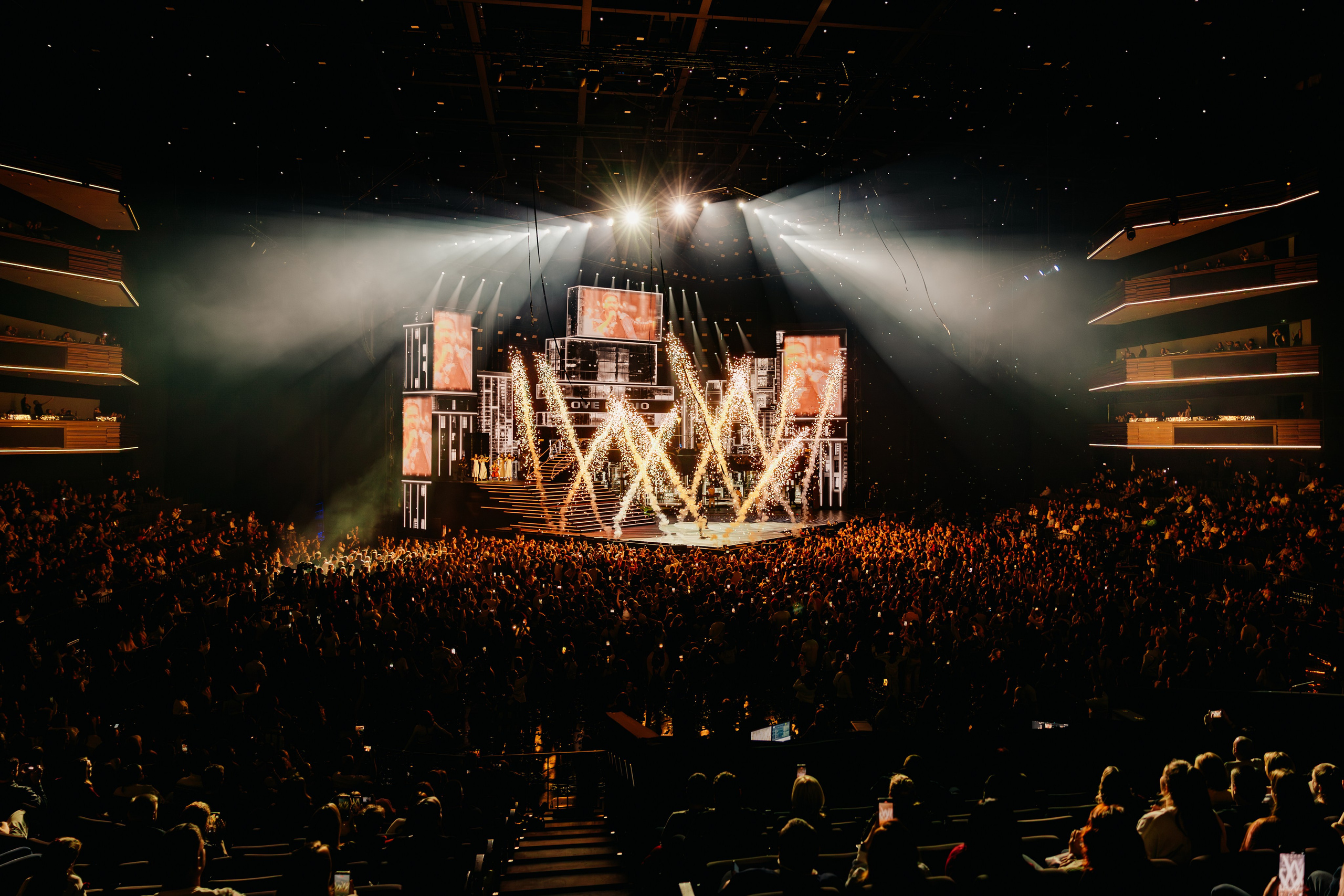 BIG LOVE SHOW _ МОСКВА. Концертный и репортажный фотограф в Москве и Санкт-Петербурге Мария