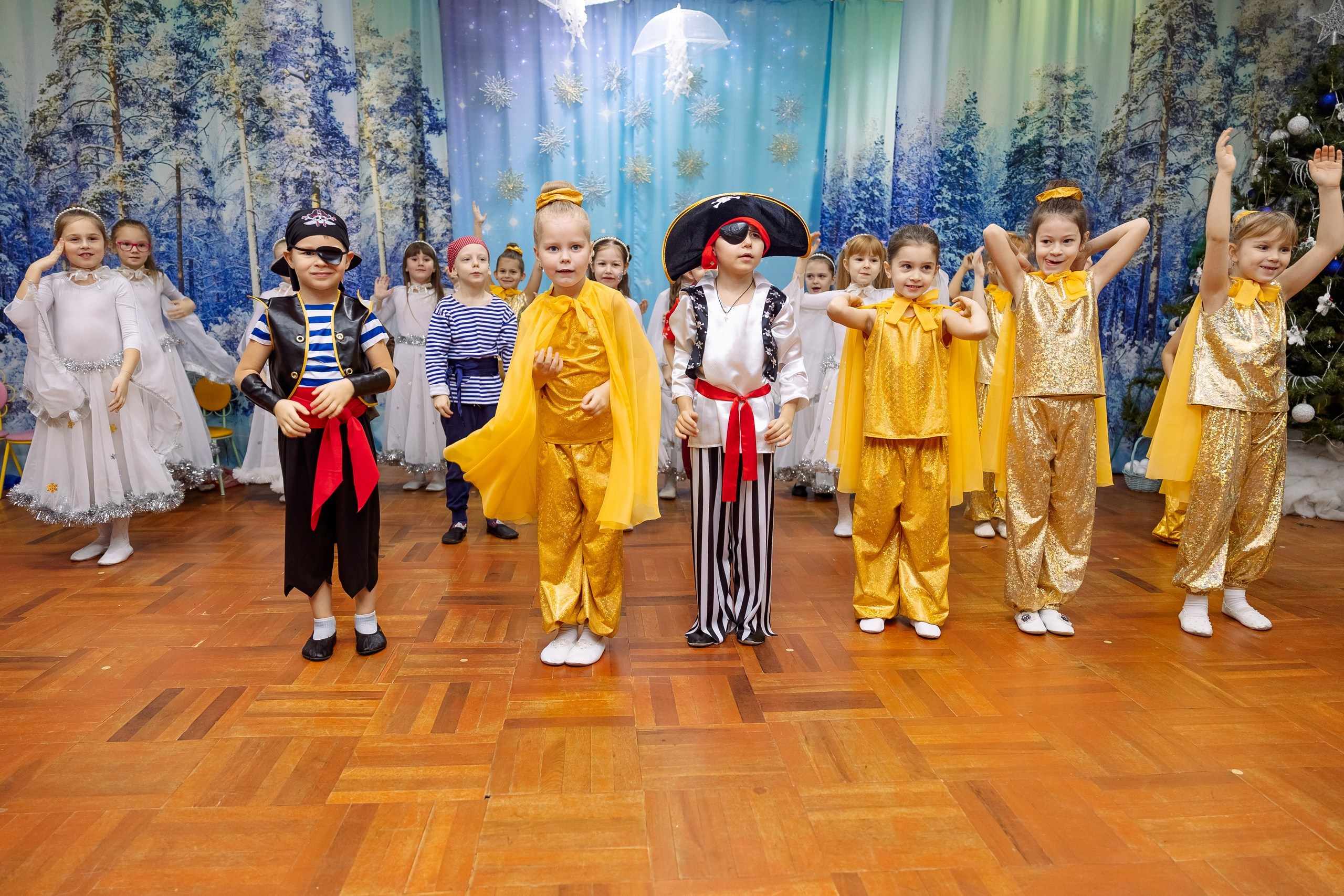 Фотосъёмка детских утренников | Олька Евченко. Выпускные альбомы СПБ для садов и школ | Фотограф Олька Евченко