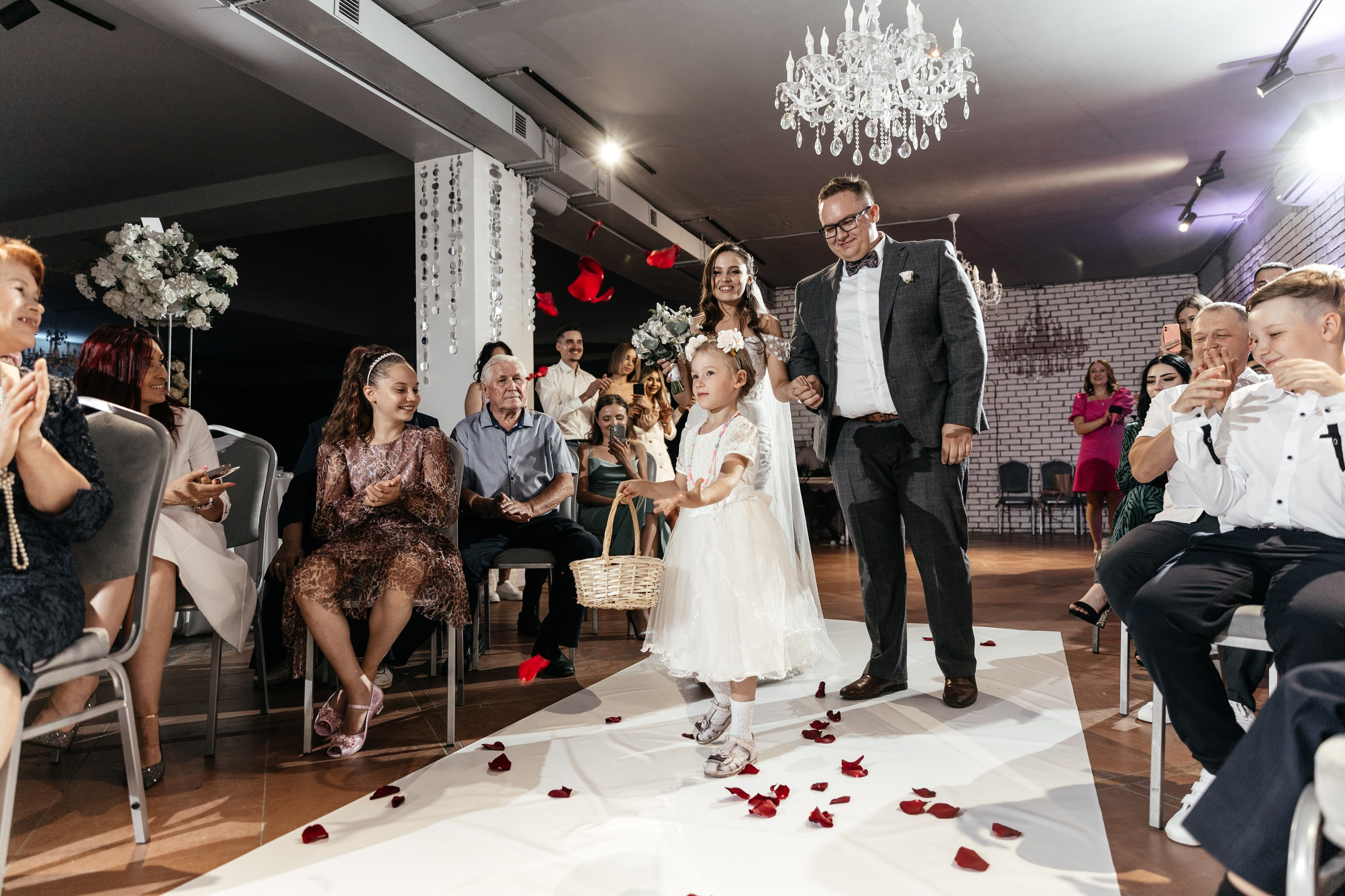 Свадебный фотограф Уфа — Руслан ГабдлисламовЖивые эмоции, красивые кадры, воспоминания на всю жизнь.Работаю по всей Республике Башкортоста. Свадебный фотограф Уфа Руслан Габдлисламов