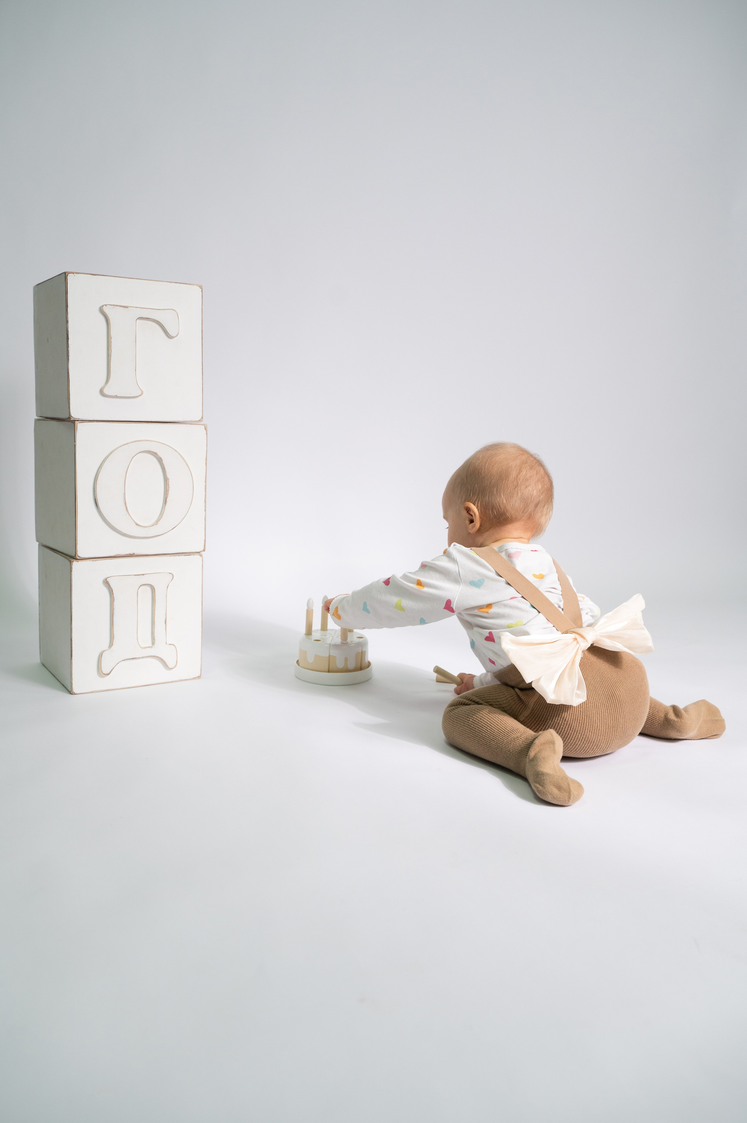 Годовасие в студии. Семейный фотограф в Москве Ольга Барсукова