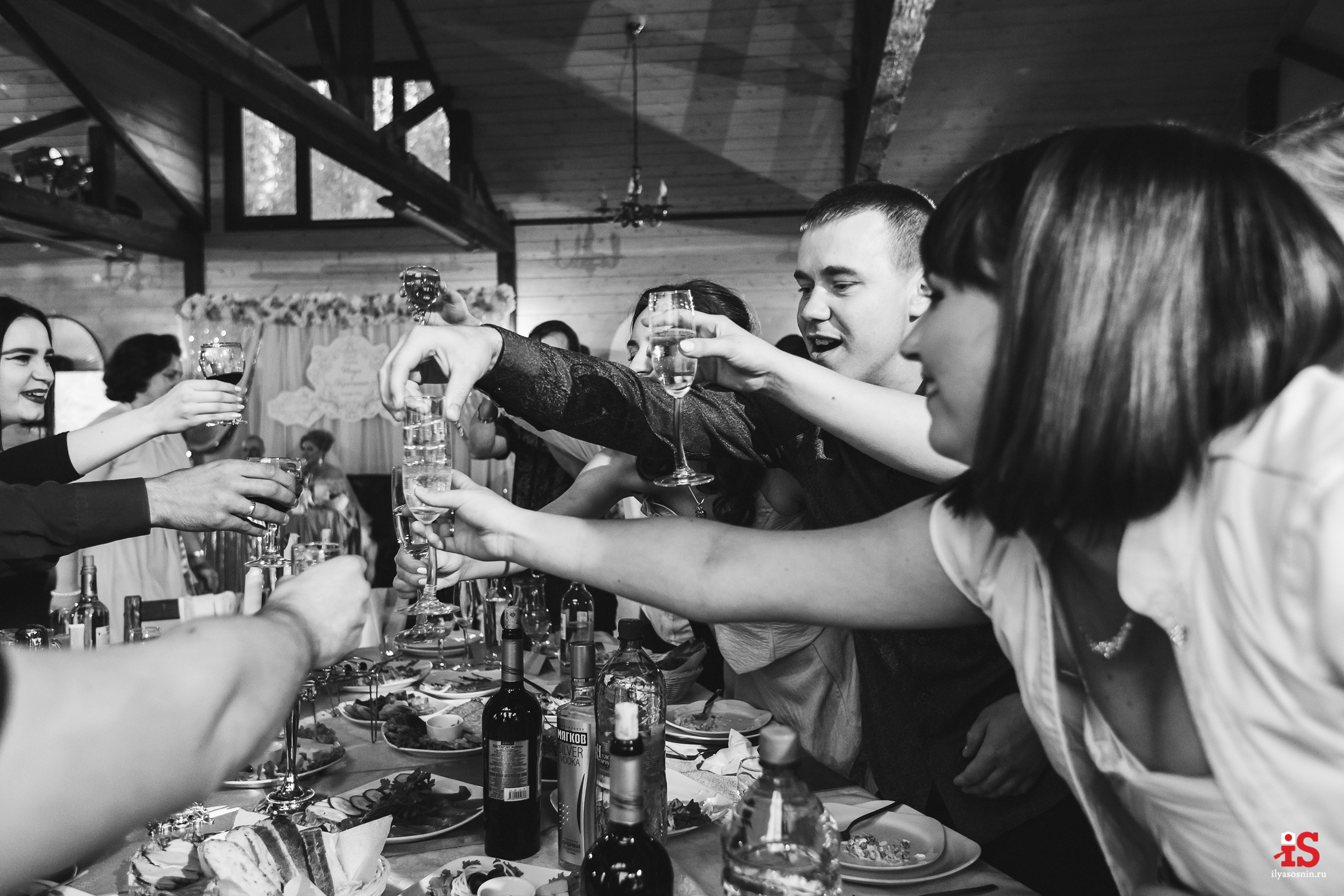 Фотограф на свадьбу Петрозаводск. Профессиональный фотограф Петрозаводск Илья Соснин