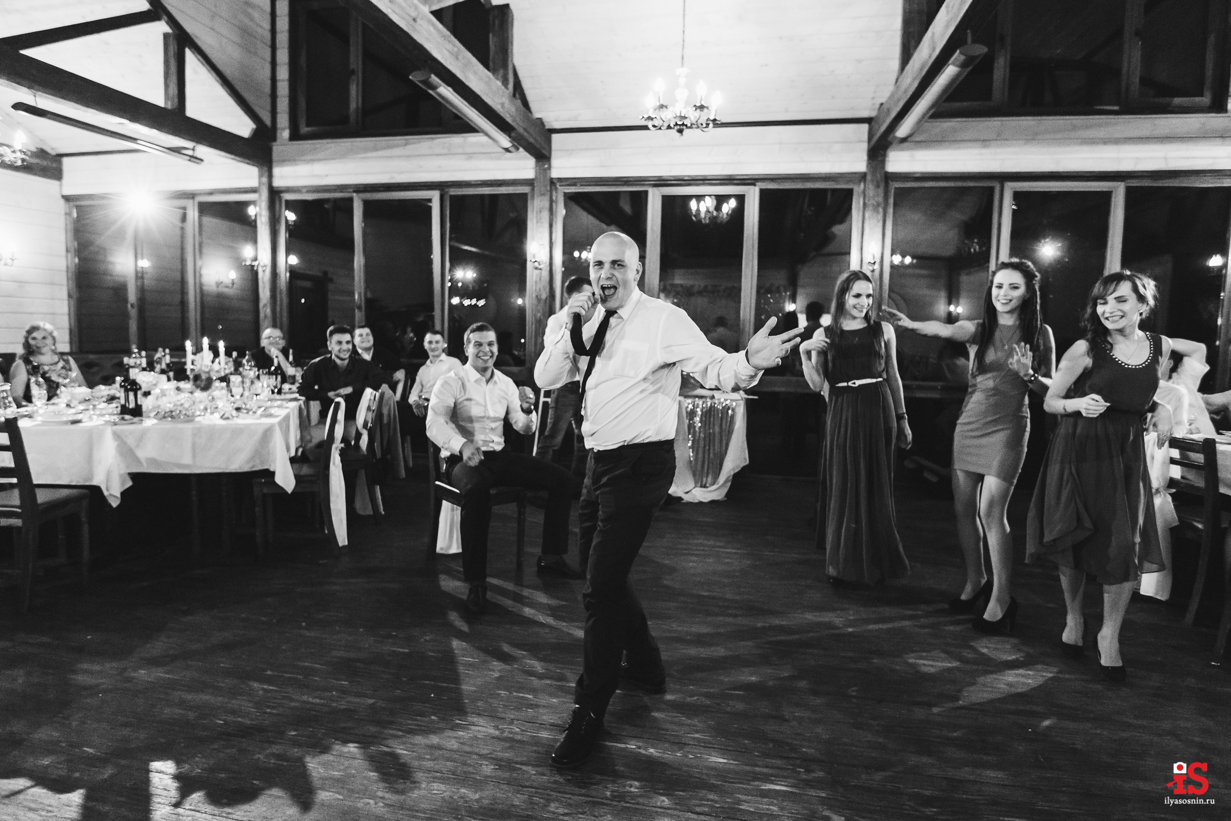 Фотограф на свадьбу Петрозаводск. Профессиональный фотограф Петрозаводск Илья Соснин