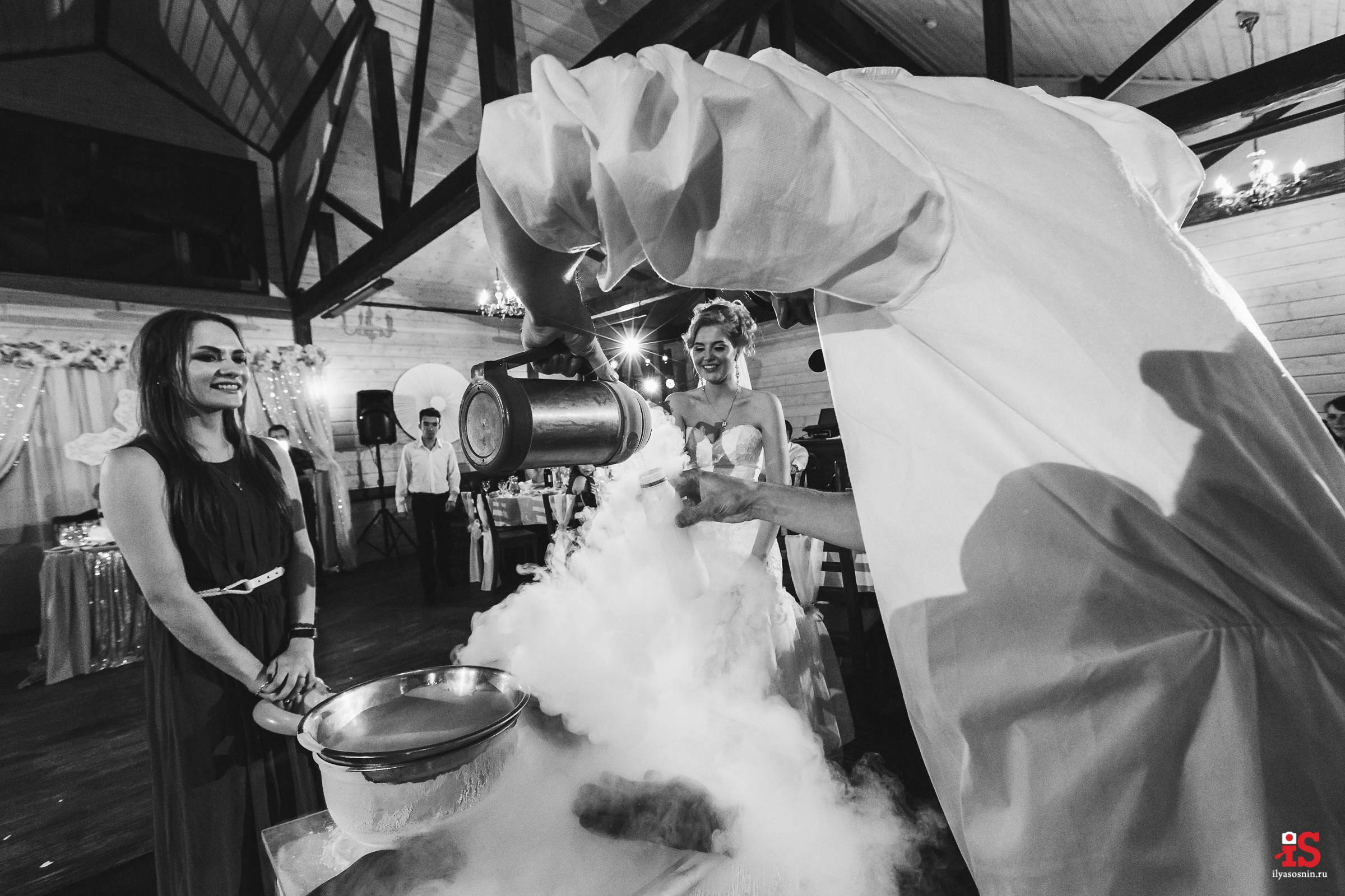 Фотограф на свадьбу Петрозаводск. Профессиональный фотограф Петрозаводск Илья Соснин