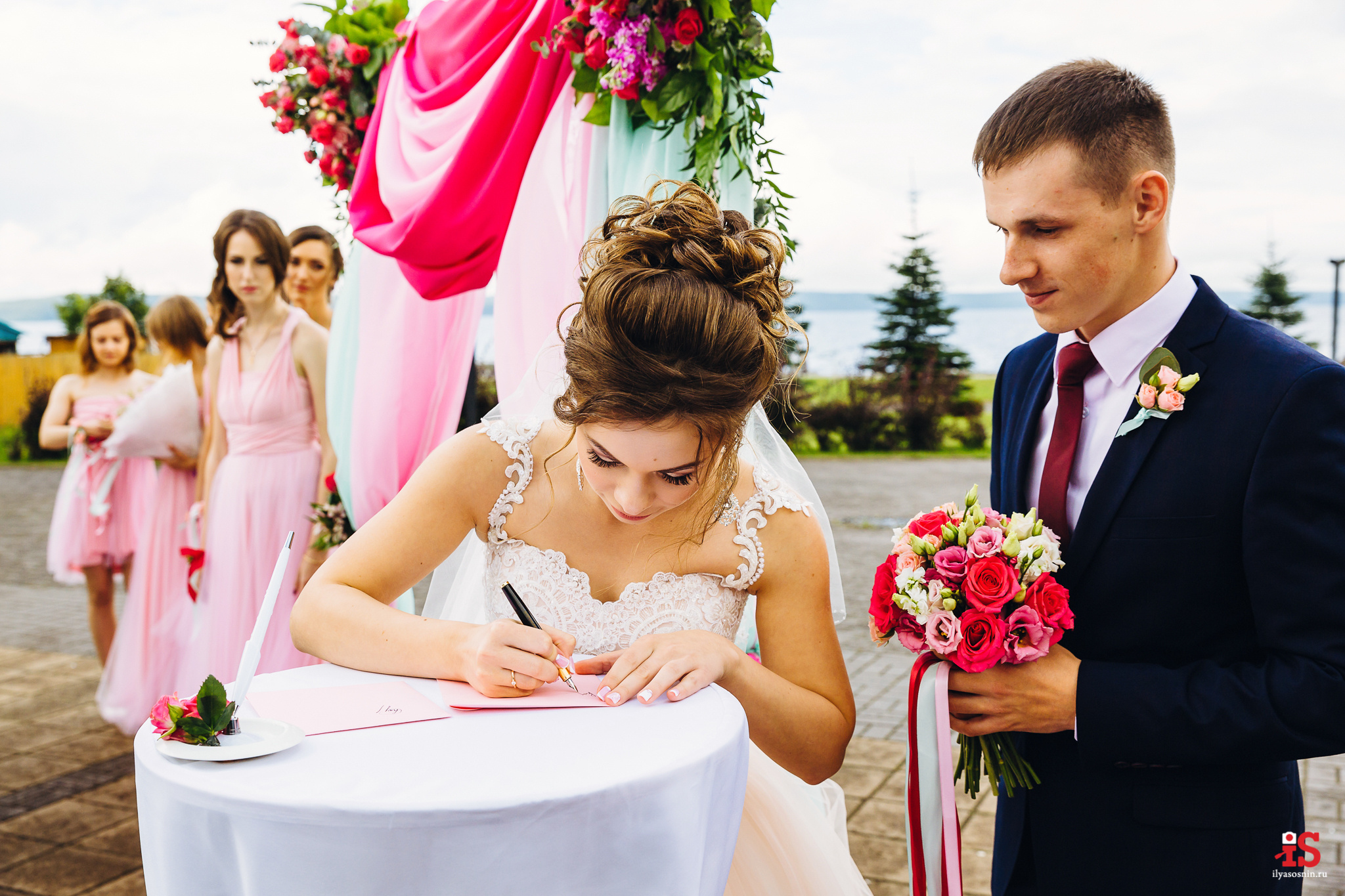 Свадебный фотограф птз. Профессиональный фотограф Петрозаводск Илья Соснин