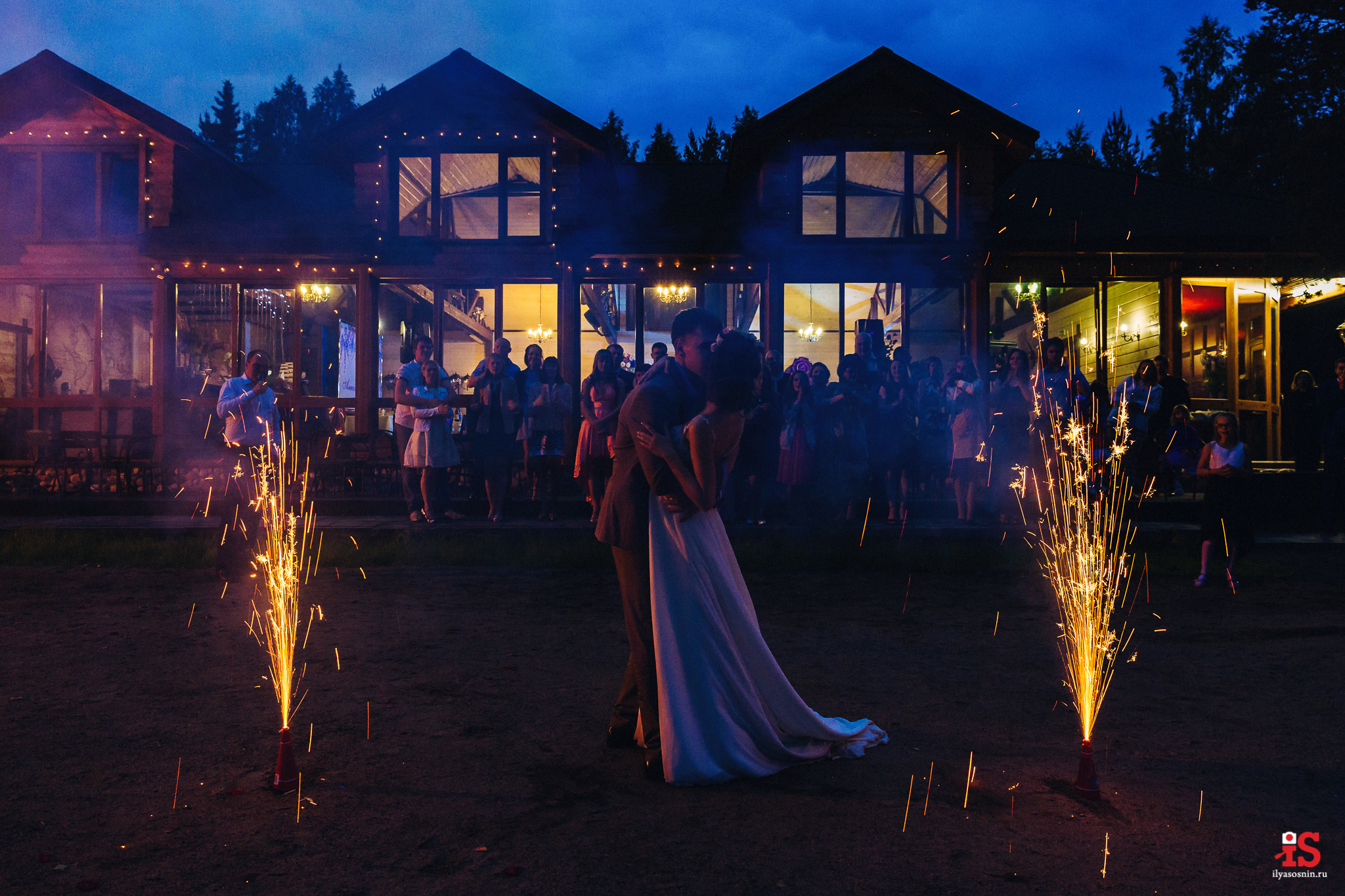 Свадебный фотограф Петрозаводск. Профессиональный фотограф Петрозаводск Илья Соснин