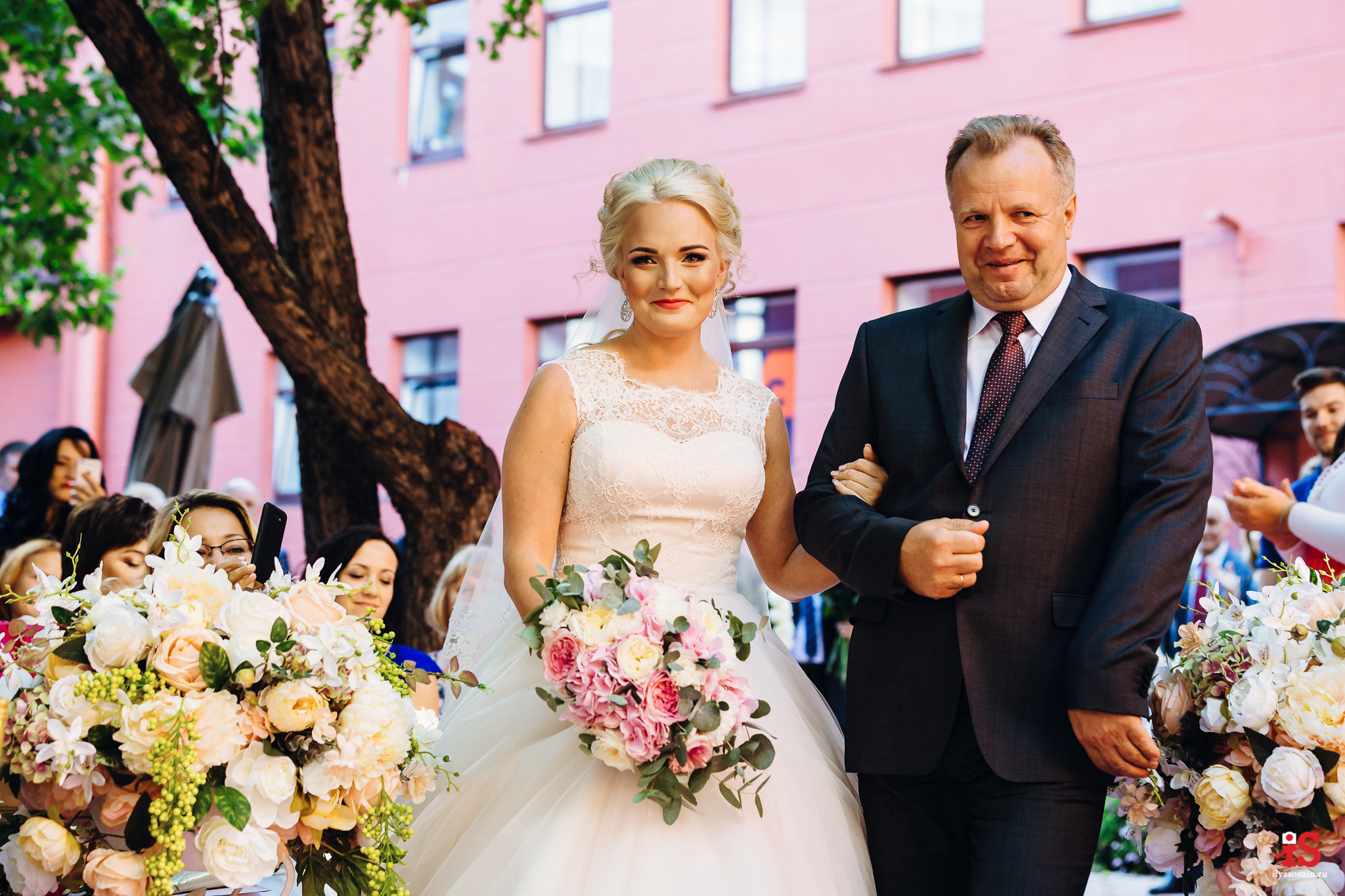 Фотограф свадебный Питер. Профессиональный фотограф Петрозаводск Илья Соснин